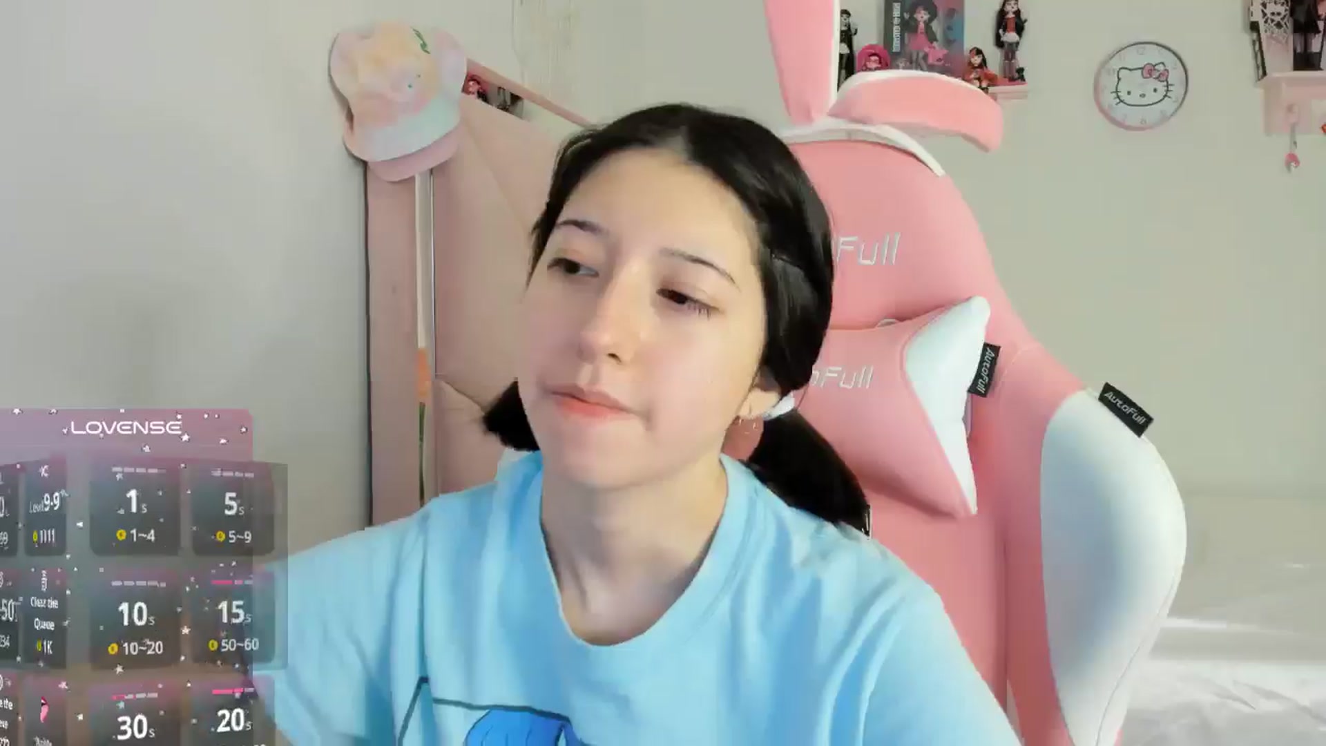 Gallery image thumbnail from Cherrycute666's myfreecams stream on, 10/18/2024, 24:01 image 20 of 20