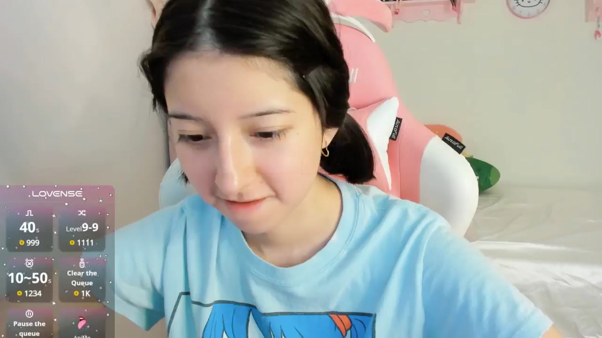 Gallery image thumbnail from Cherrycute666's myfreecams stream on, 10/18/2024, 24:01 image 14 of 20