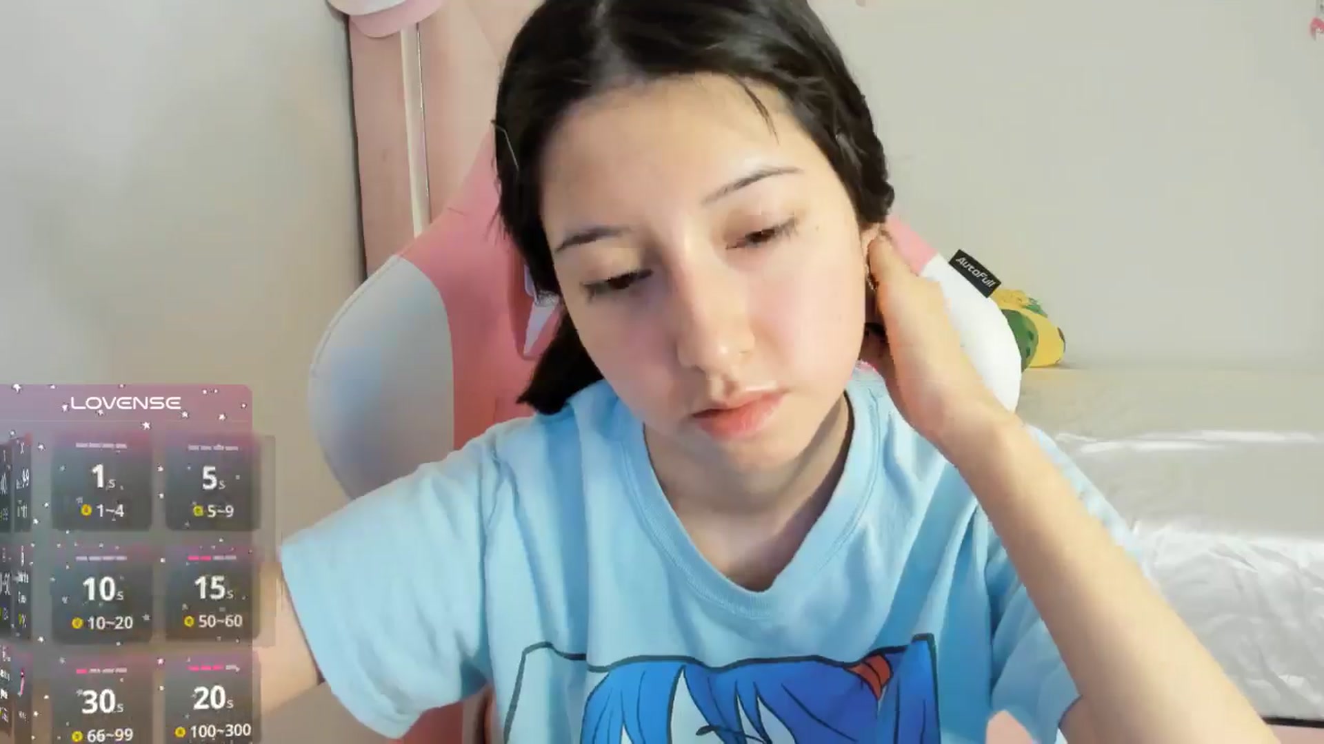 Gallery image thumbnail from Cherrycute666's myfreecams stream on, 10/18/2024, 02:30 image 7 of 20