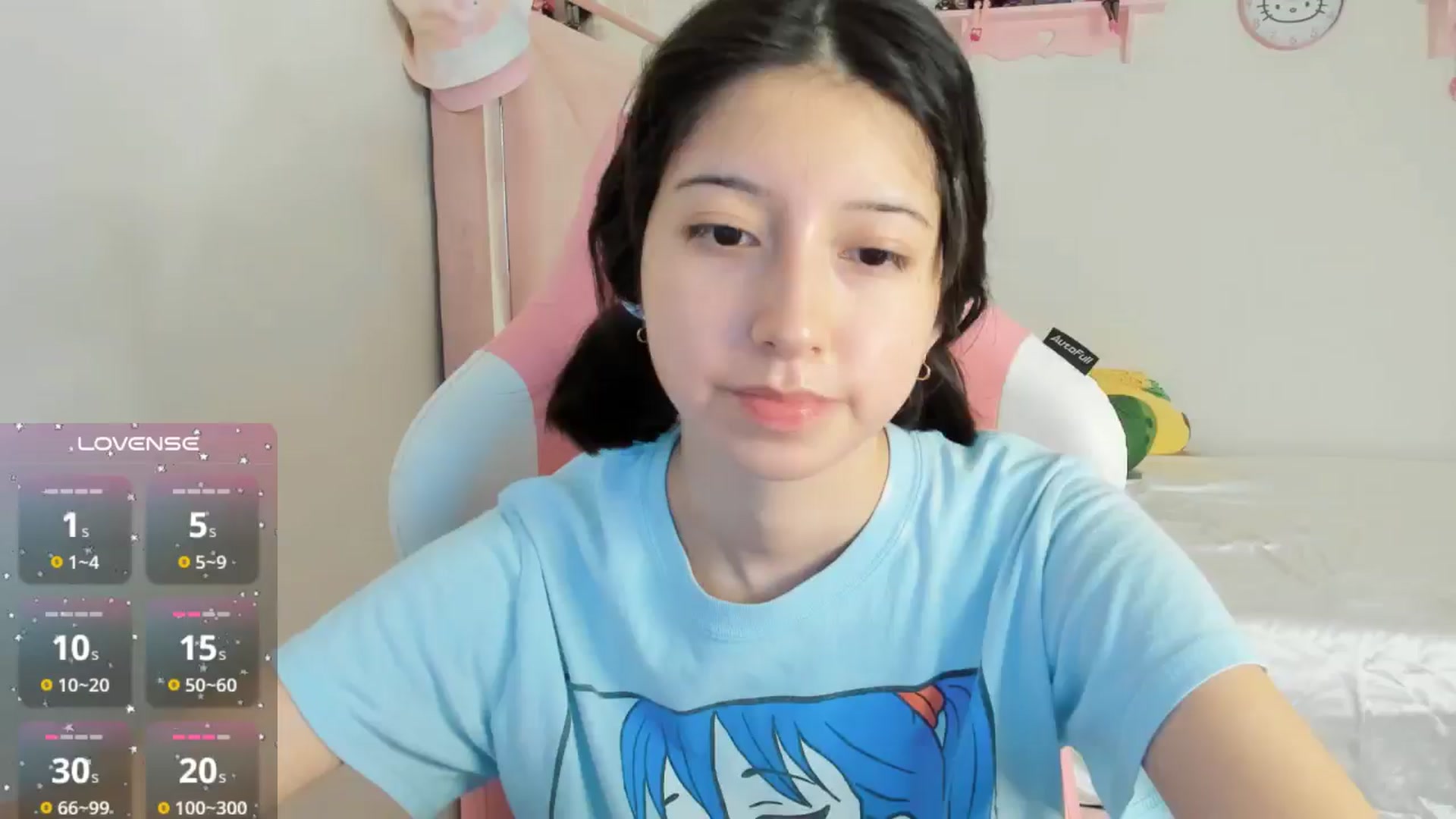Gallery image thumbnail from Cherrycute666's myfreecams stream on, 10/18/2024, 06:43 image 7 of 20