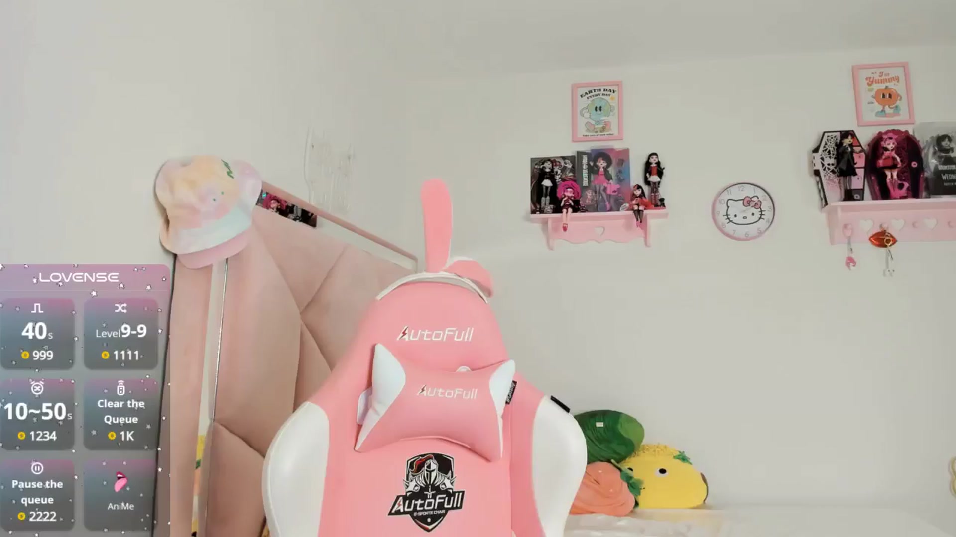 Gallery image thumbnail from Cherrycute666's myfreecams stream on, 10/19/2024, 14:26 image 4 of 20