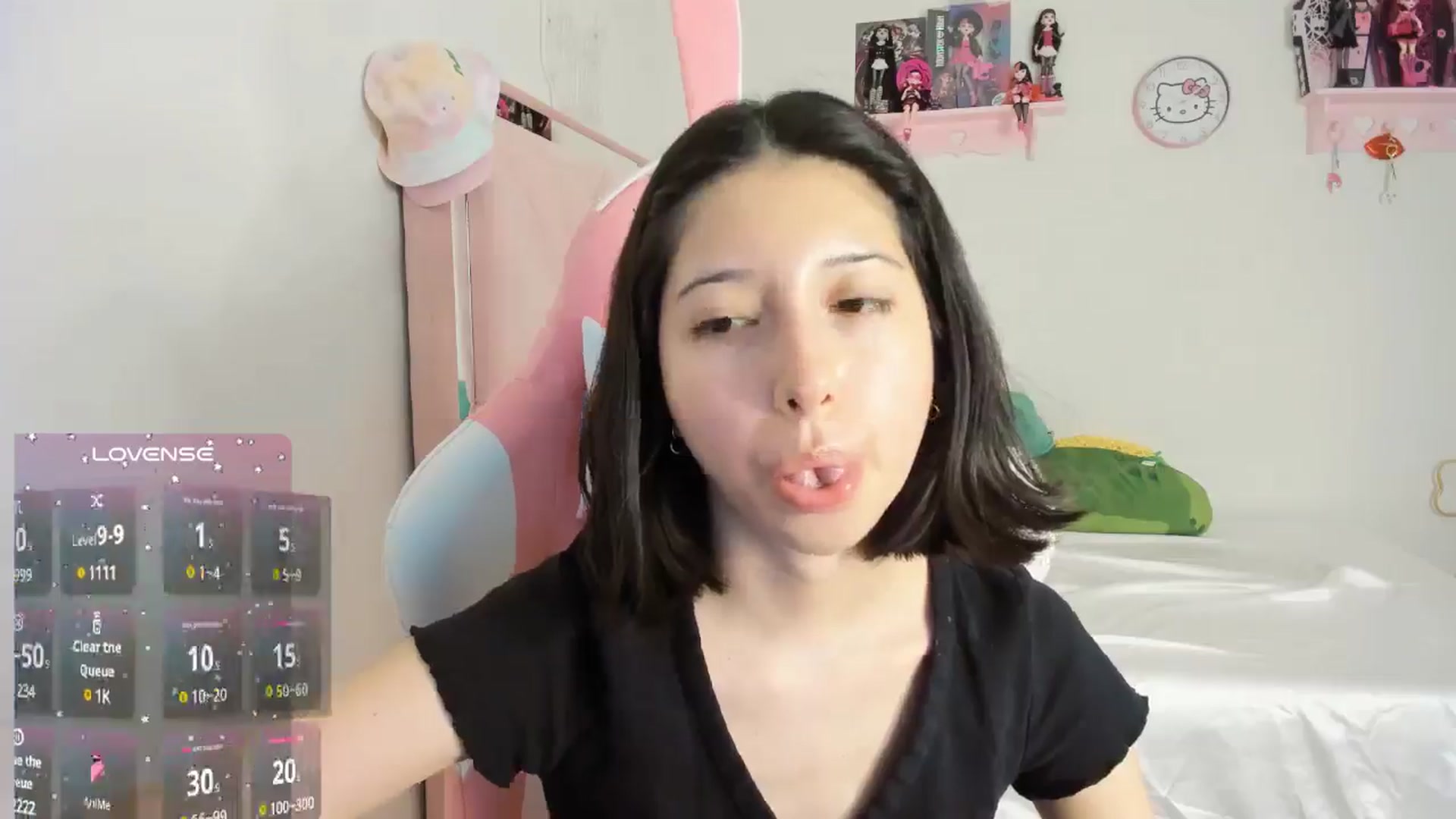 Gallery image thumbnail from Cherrycute666's myfreecams stream on, 10/20/2024, 09:29 image 6 of 20
