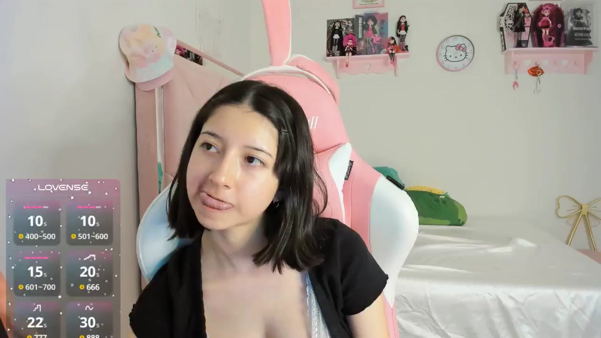 Gallery image thumbnail from Cherrycute666's myfreecams stream on, 10/20/2024, 11:54 image 5 of 20