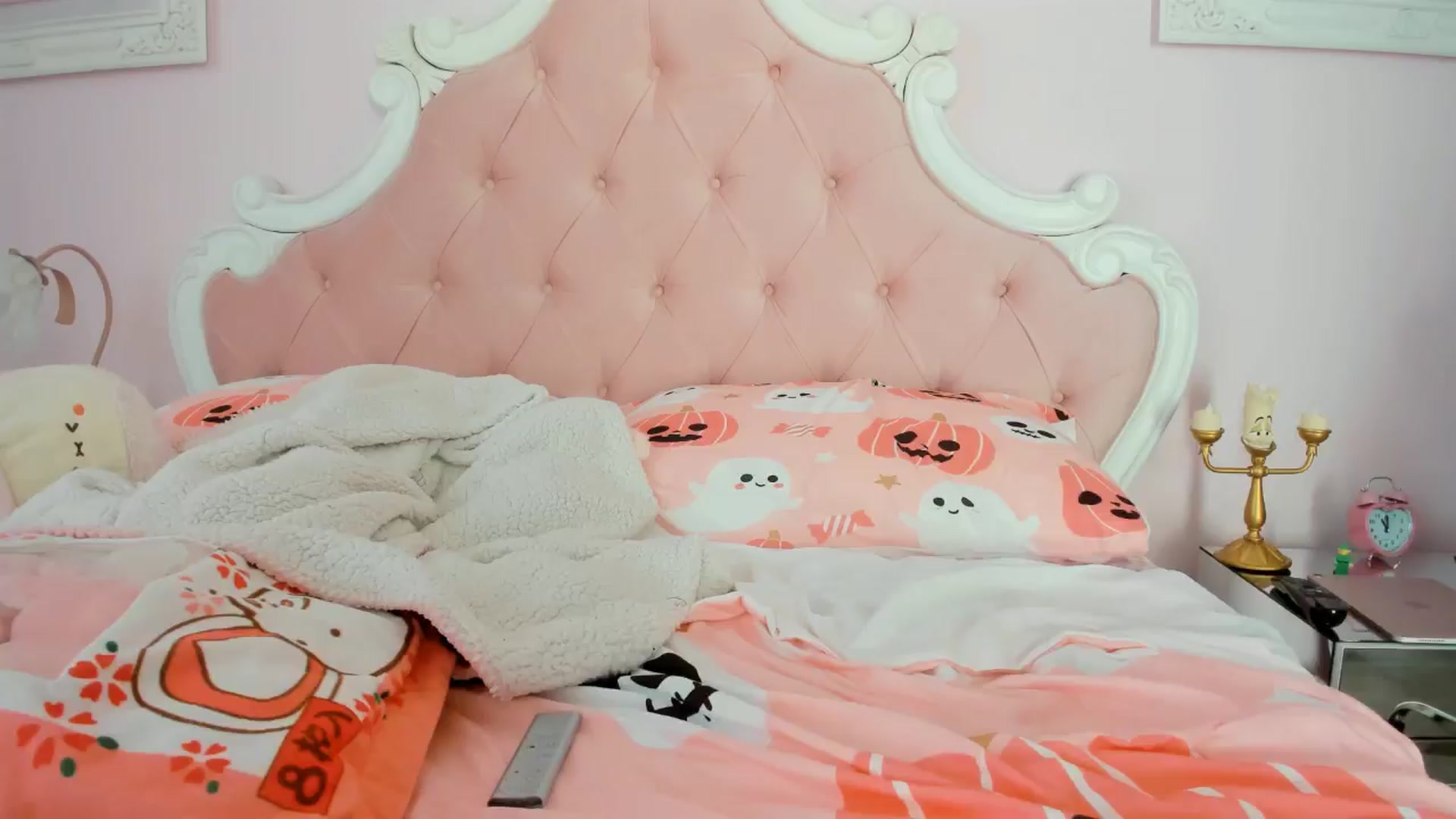 Gallery image thumbnail from Cherrycute666's myfreecams stream on, 10/20/2024, 15:23 image 1 of 20