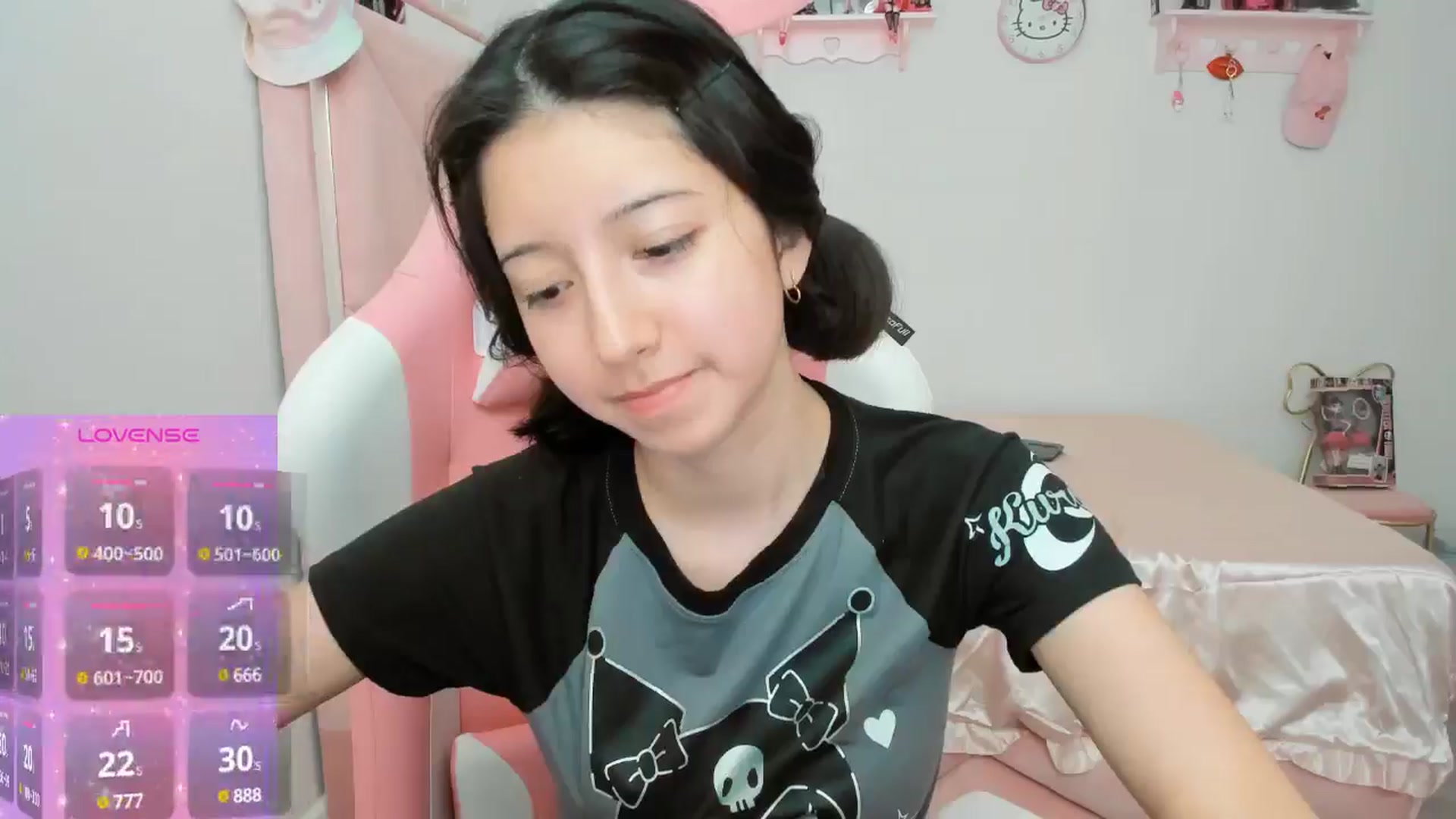 Gallery image thumbnail from Cherrycute666's myfreecams stream on, 10/23/2024, 24:02 image 2 of 20