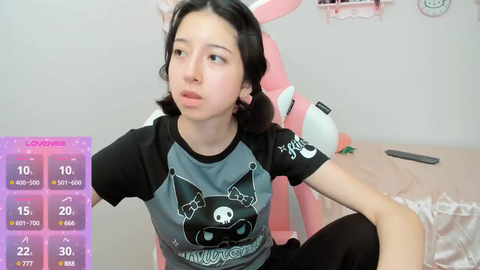 Gallery image thumbnail from Cherrycute666's myfreecams stream on, 10/23/2024, 24:02 image 5 of 20