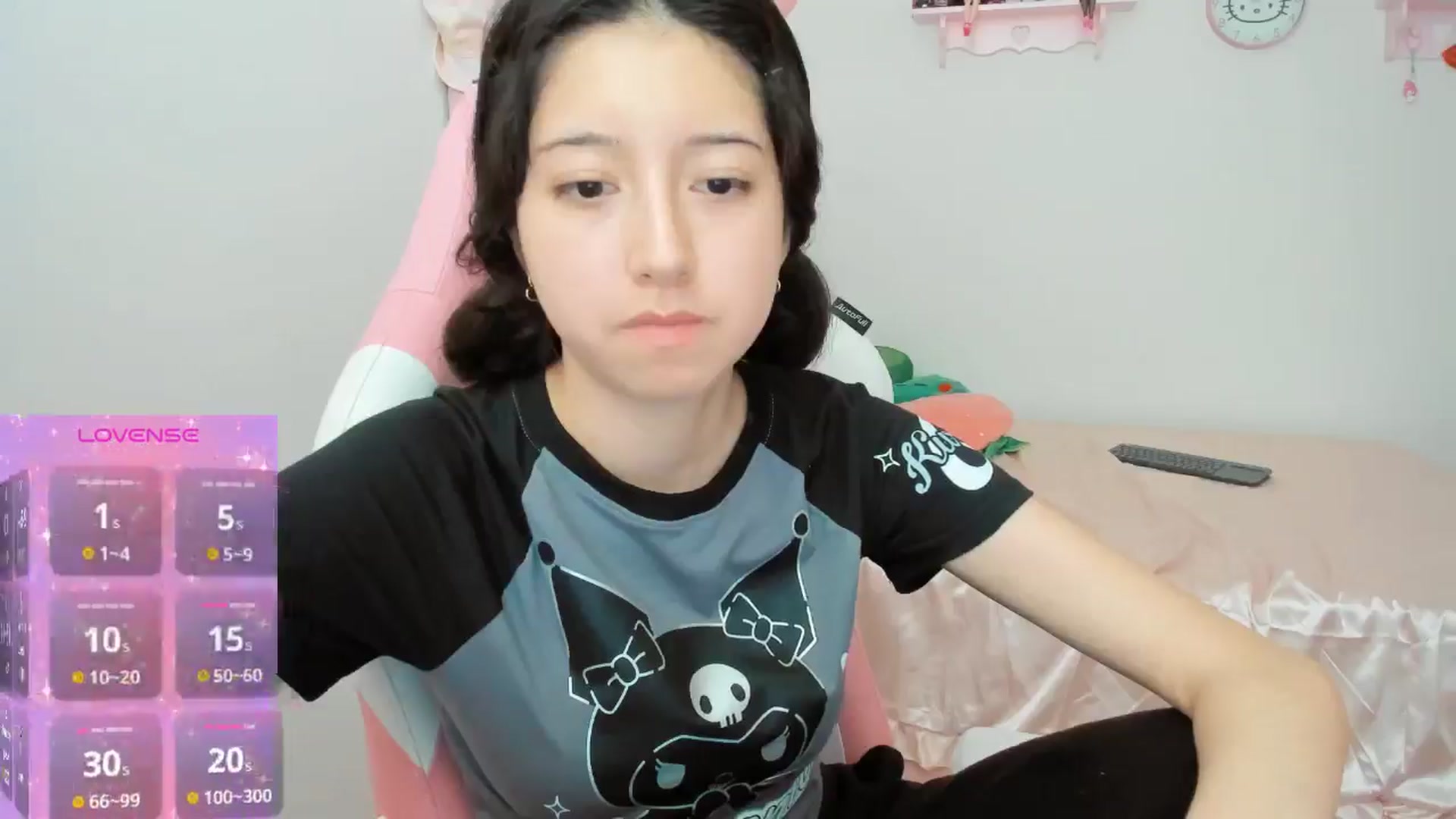 Gallery image thumbnail from Cherrycute666's myfreecams stream on, 10/23/2024, 24:02 image 4 of 20