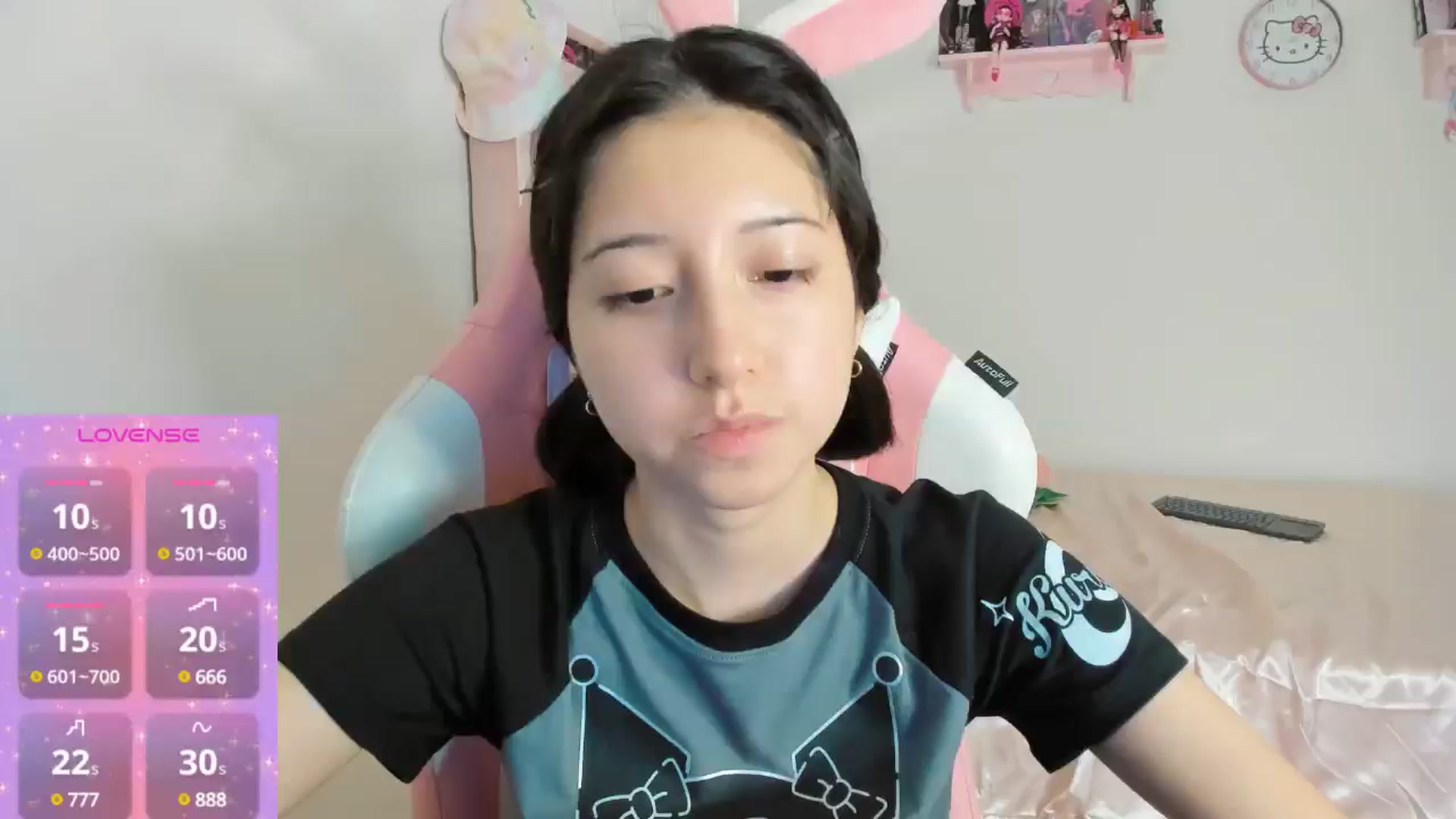 Gallery image thumbnail from Cherrycute666's myfreecams stream on, 10/23/2024, 01:03 image 11 of 20