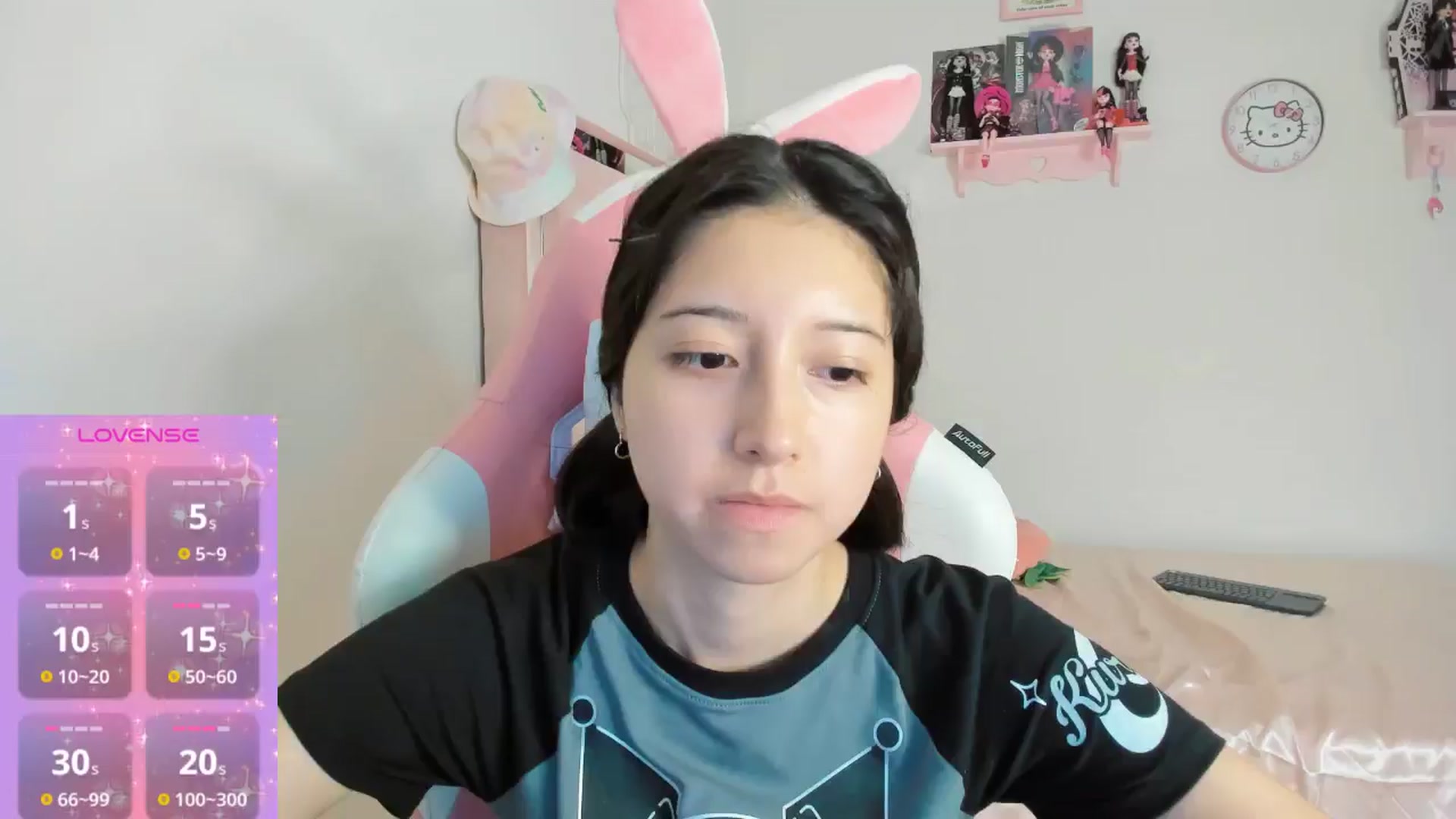 Gallery image thumbnail from Cherrycute666's myfreecams stream on, 10/23/2024, 01:03 image 1 of 20