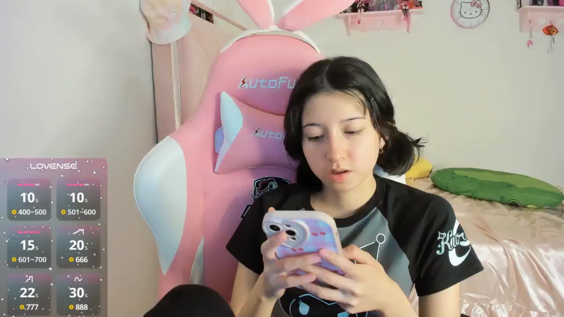 Gallery image thumbnail from Cherrycute666's myfreecams stream on, 10/23/2024, 08:50 image 1 of 20