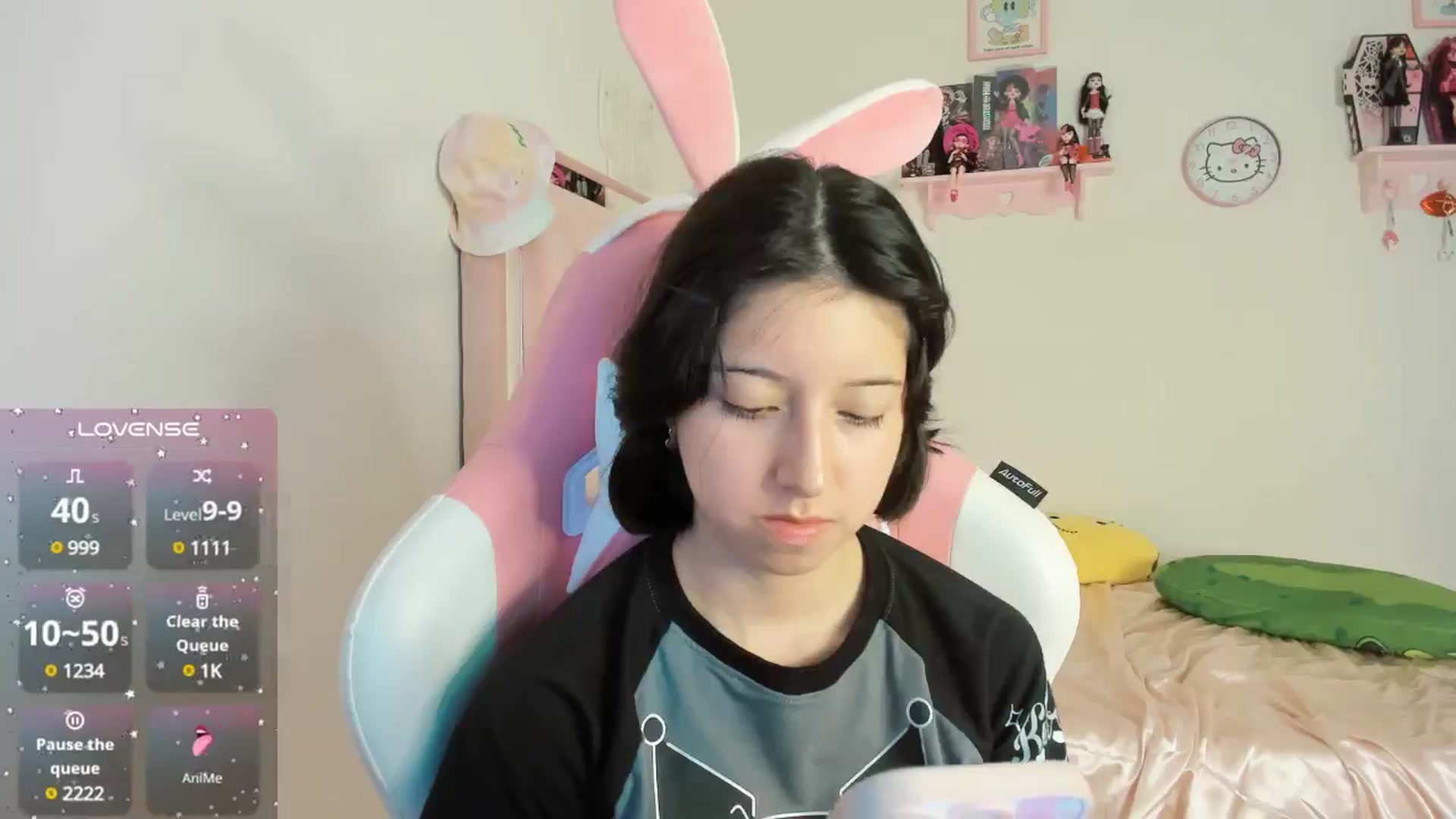 Gallery image thumbnail from Cherrycute666's myfreecams stream on, 10/23/2024, 08:50 image 18 of 20