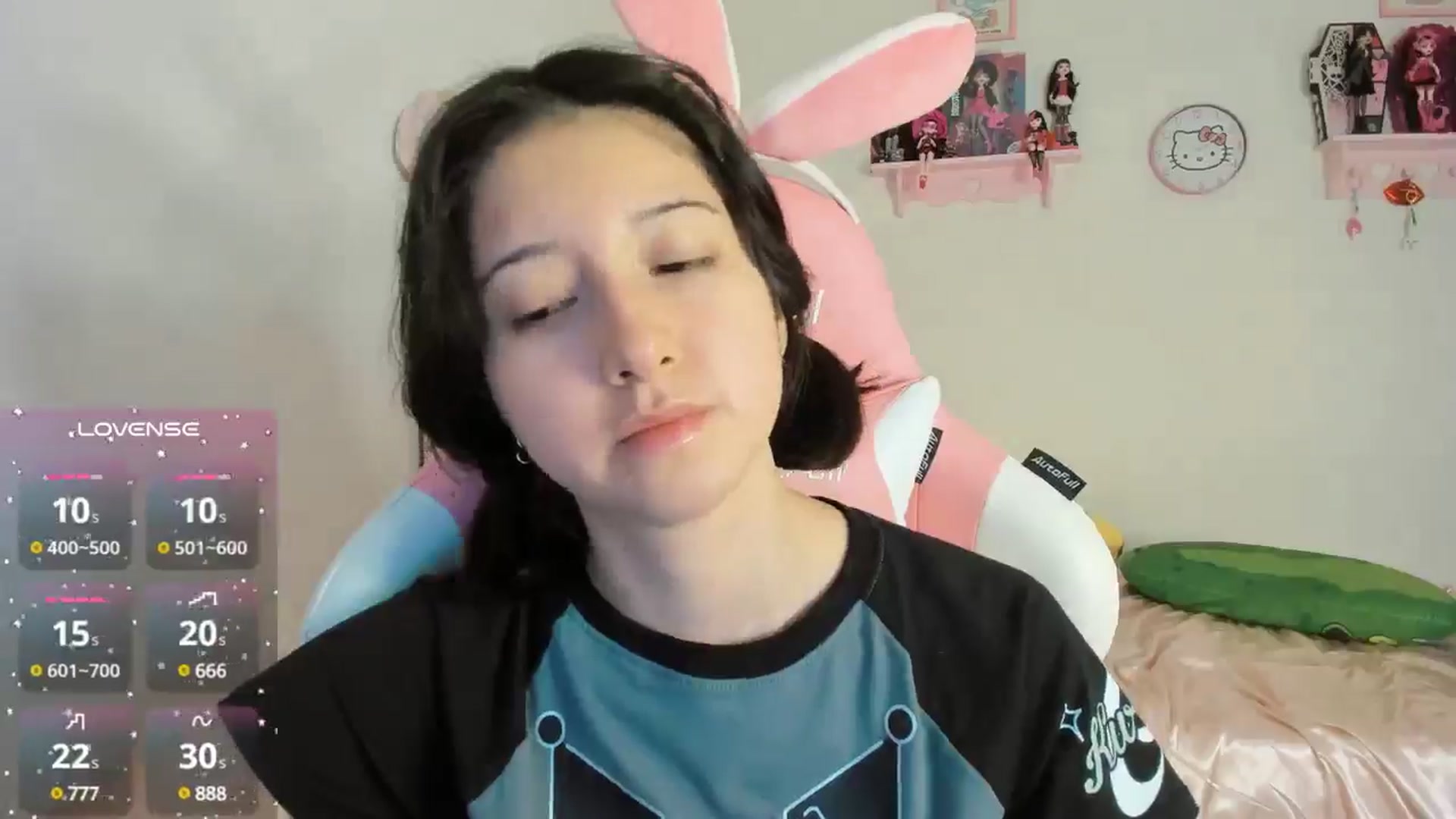 Gallery image thumbnail from Cherrycute666's myfreecams stream on, 10/23/2024, 08:50 image 15 of 20