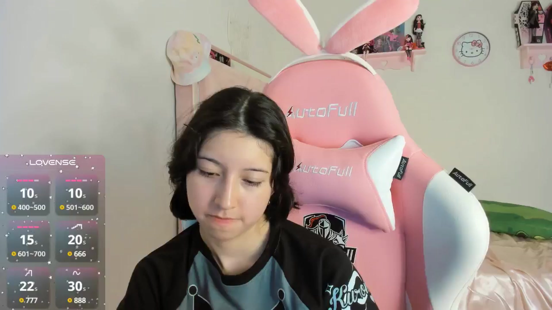 Gallery image thumbnail from Cherrycute666's myfreecams stream on, 10/23/2024, 09:04 image 19 of 20