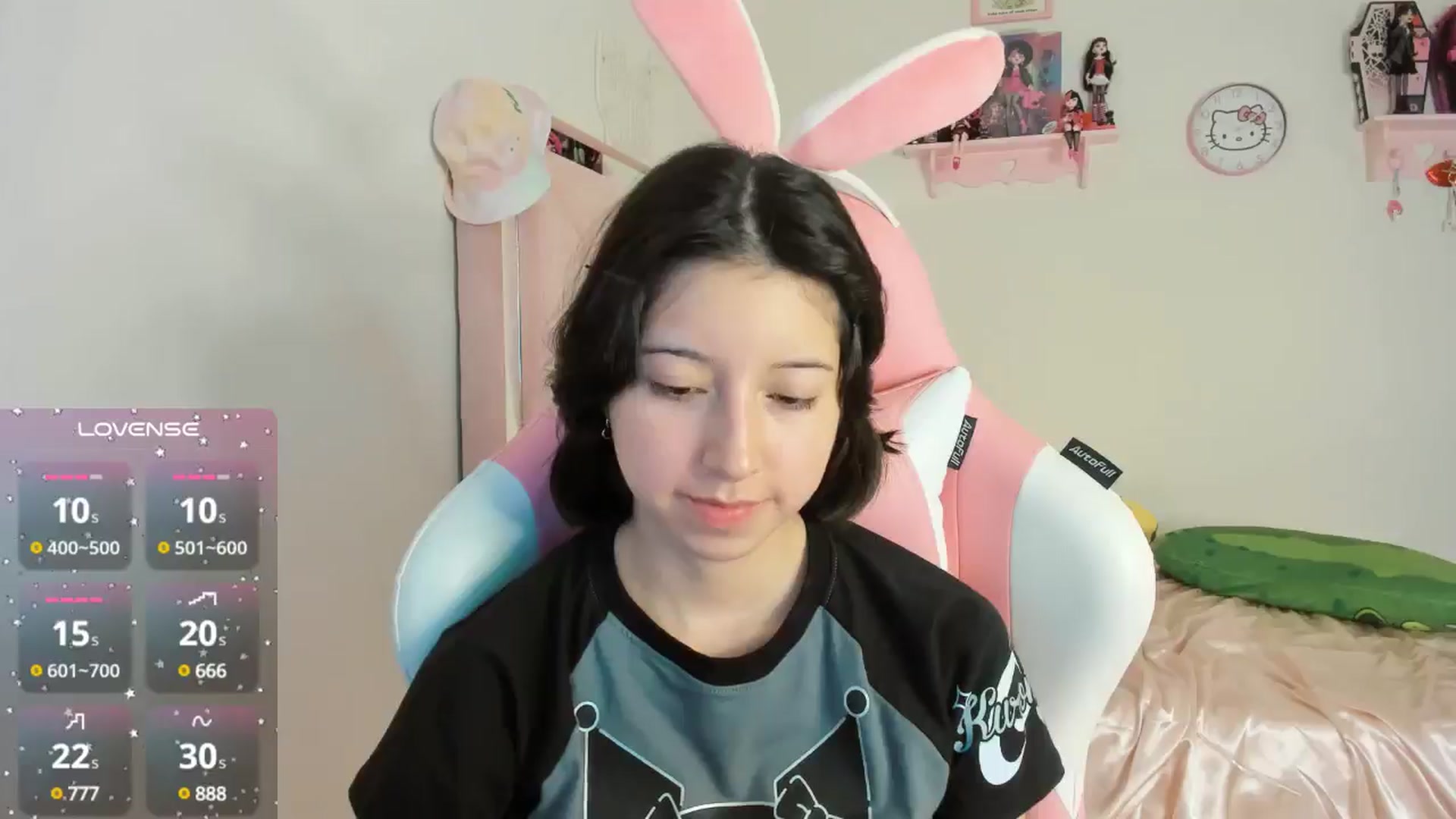 Gallery image thumbnail from Cherrycute666's myfreecams stream on, 10/23/2024, 09:04 image 8 of 20