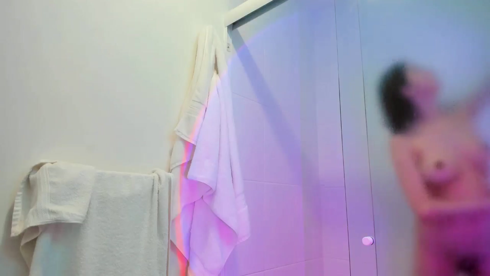 Gallery image thumbnail from Cherrycute666's myfreecams stream on, 10/26/2024, 14:30 image 11 of 20