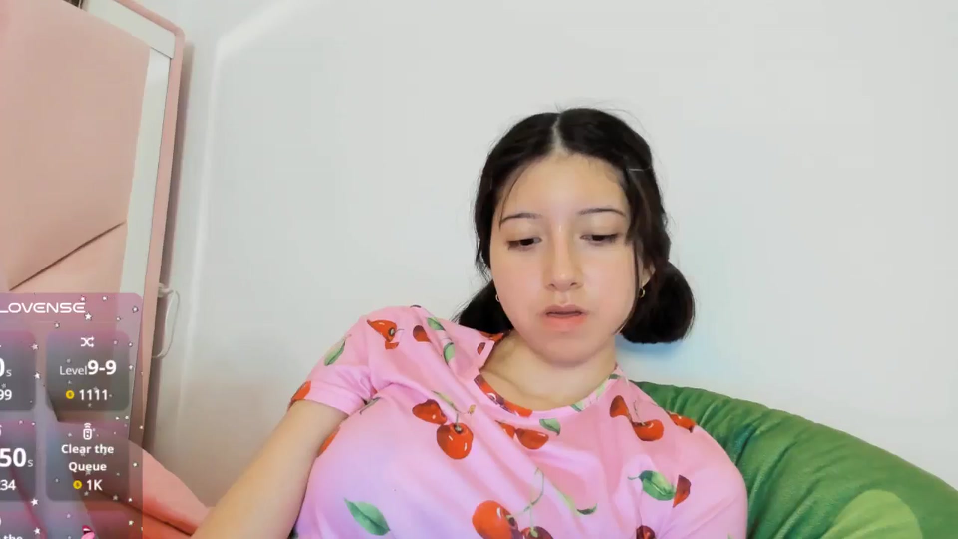 Gallery image thumbnail from Cherrycute666's myfreecams stream on, 10/27/2024, 11:09 image 14 of 20