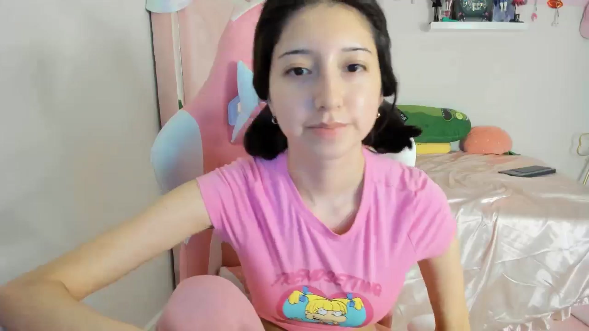 Gallery image thumbnail from Cherrycute666's myfreecams stream on, 10/28/2024, 07:35 image 2 of 20