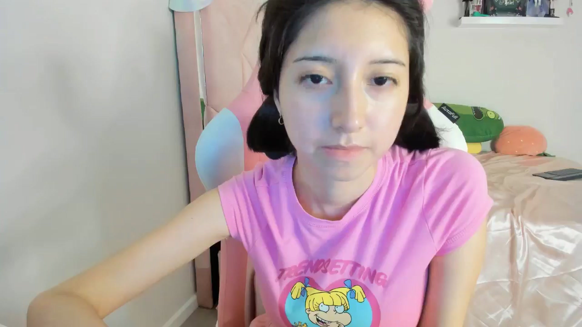 Gallery image thumbnail from Cherrycute666's myfreecams stream on, 10/28/2024, 07:35 image 13 of 20