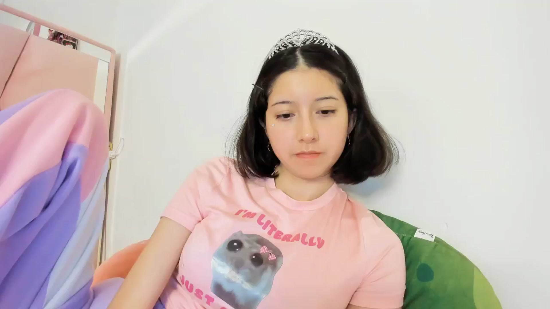 Gallery image thumbnail from Cherrycute666's myfreecams stream on, 10/29/2024, 07:17 image 4 of 20