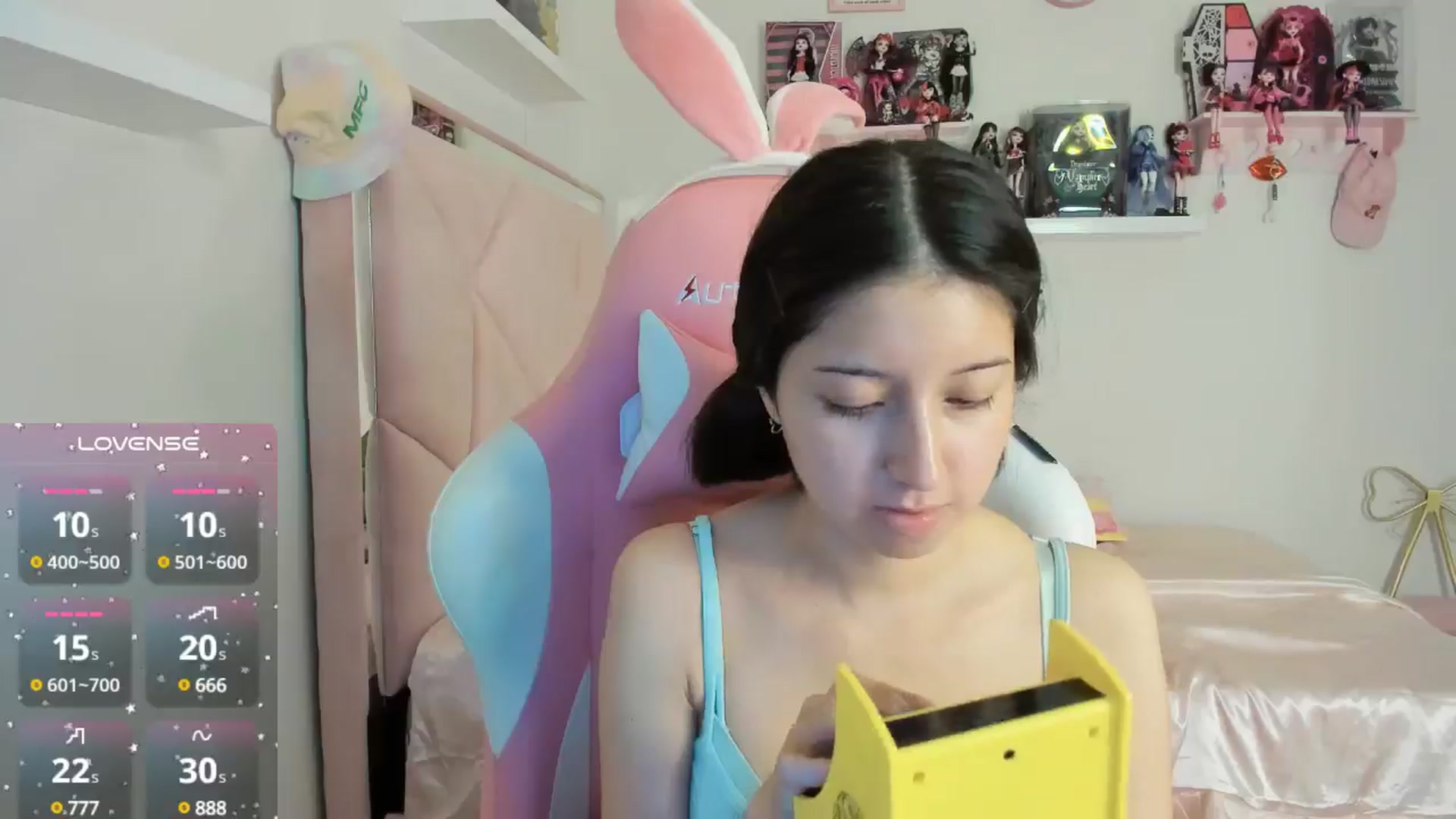 Gallery image thumbnail from Cherrycute666's myfreecams stream on, 10/30/2024, 24:05 image 20 of 20