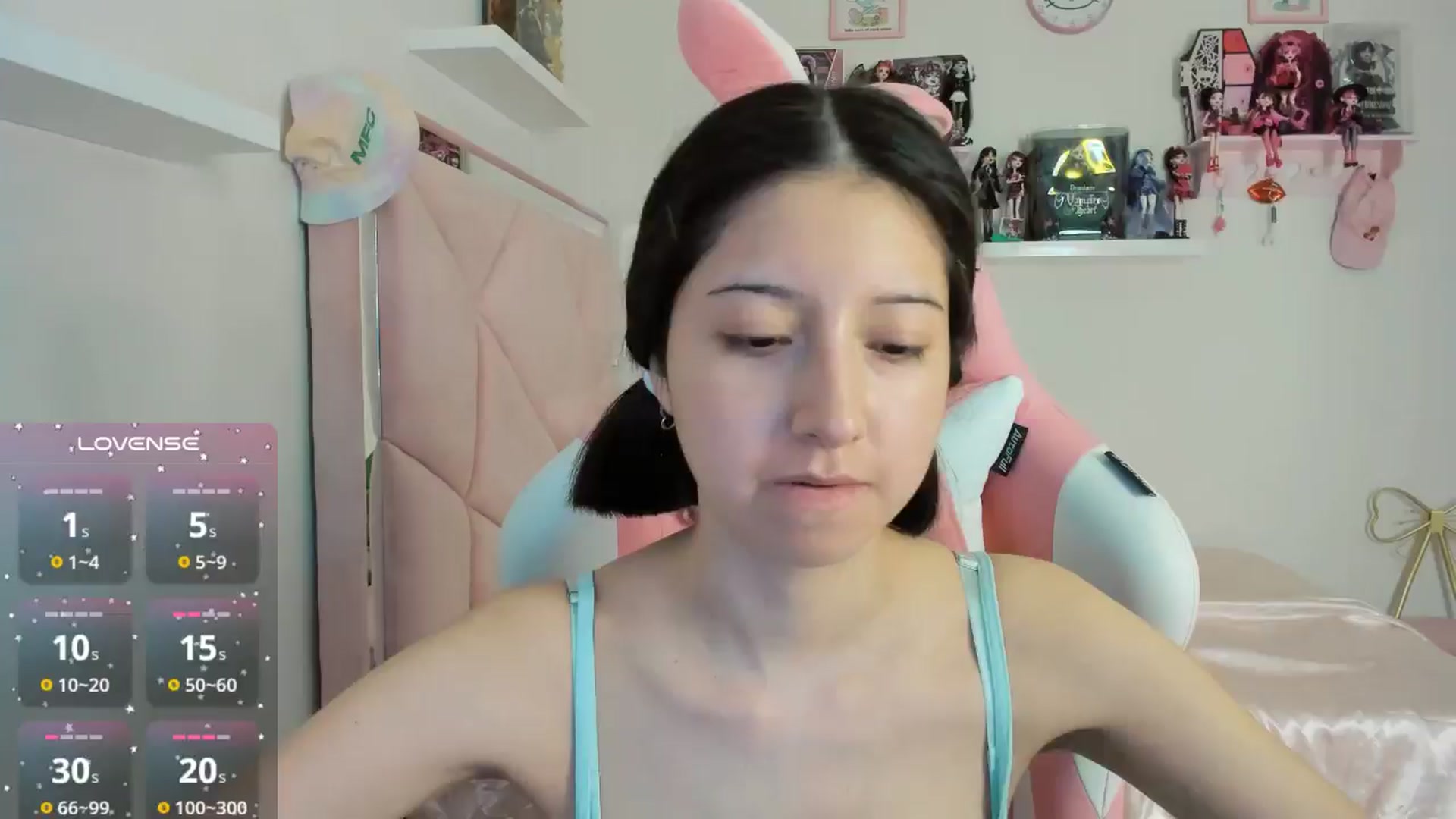 Gallery image thumbnail from Cherrycute666's myfreecams stream on, 10/30/2024, 24:30 image 1 of 20