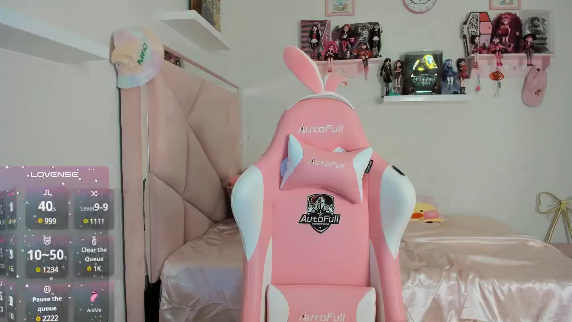 Gallery image thumbnail from Cherrycute666's myfreecams stream on, 10/30/2024, 24:30 image 5 of 20