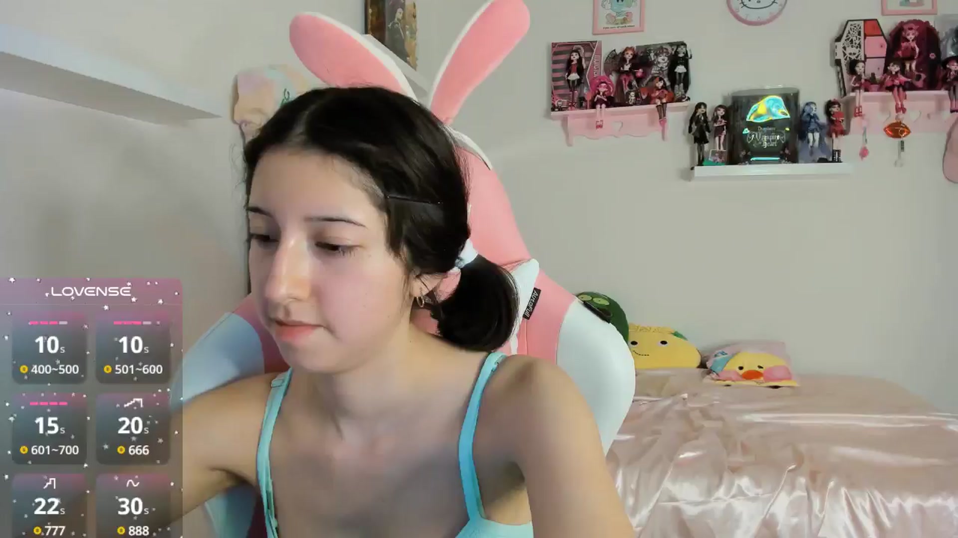 Gallery image thumbnail from Cherrycute666's myfreecams stream on, 10/30/2024, 03:20 image 19 of 20