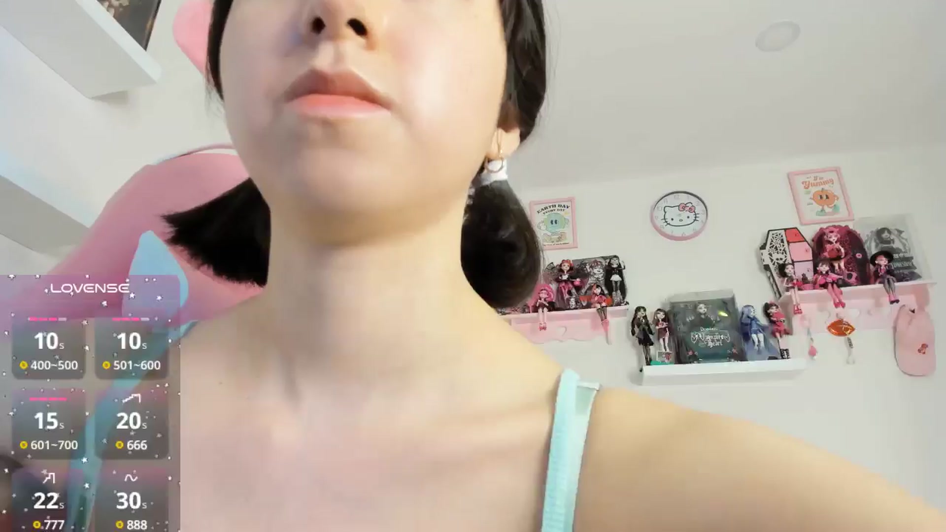Gallery image thumbnail from Cherrycute666's myfreecams stream on, 10/30/2024, 03:20 image 11 of 20