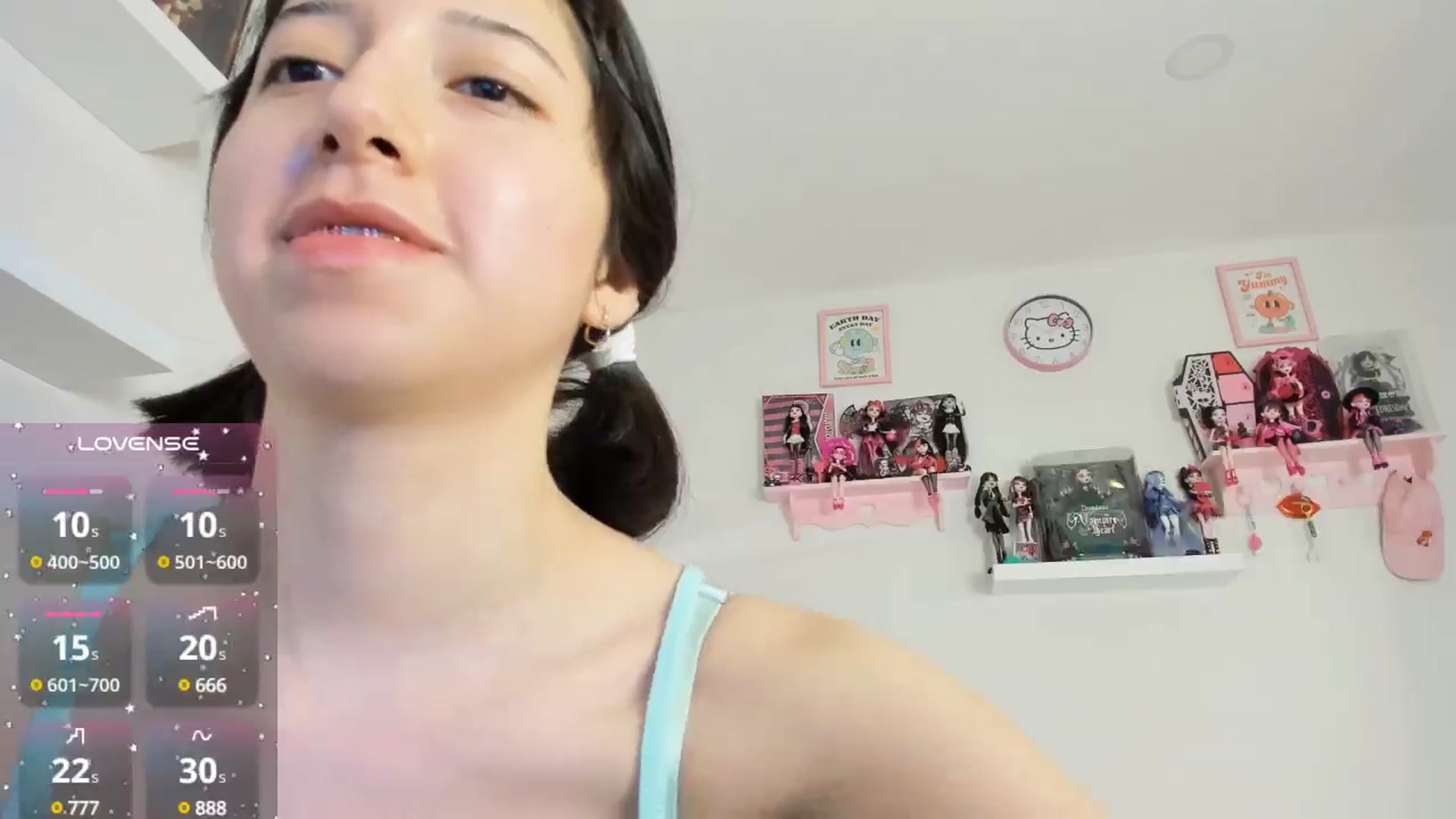 Gallery image thumbnail from Cherrycute666's myfreecams stream on, 10/30/2024, 03:20 image 10 of 20
