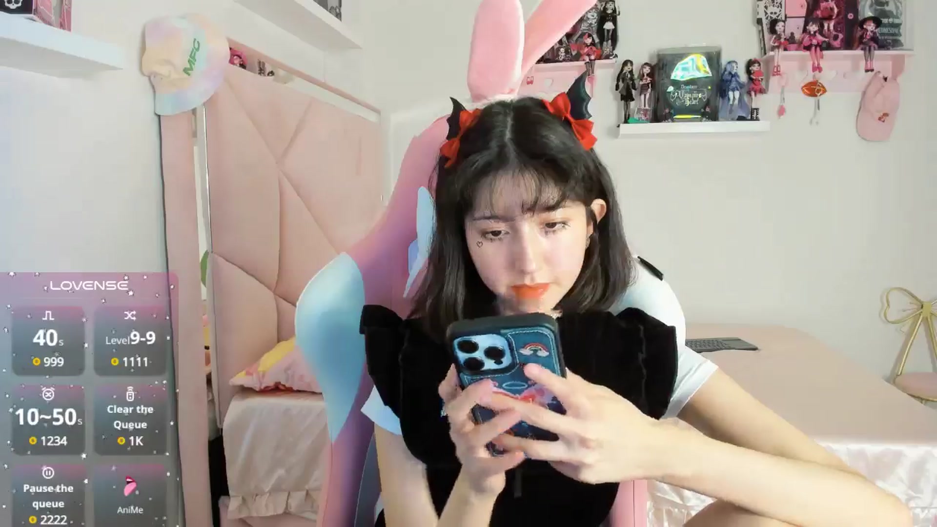 Gallery image thumbnail from Cherrycute666's myfreecams stream on, 10/31/2024, 03:31 image 17 of 20