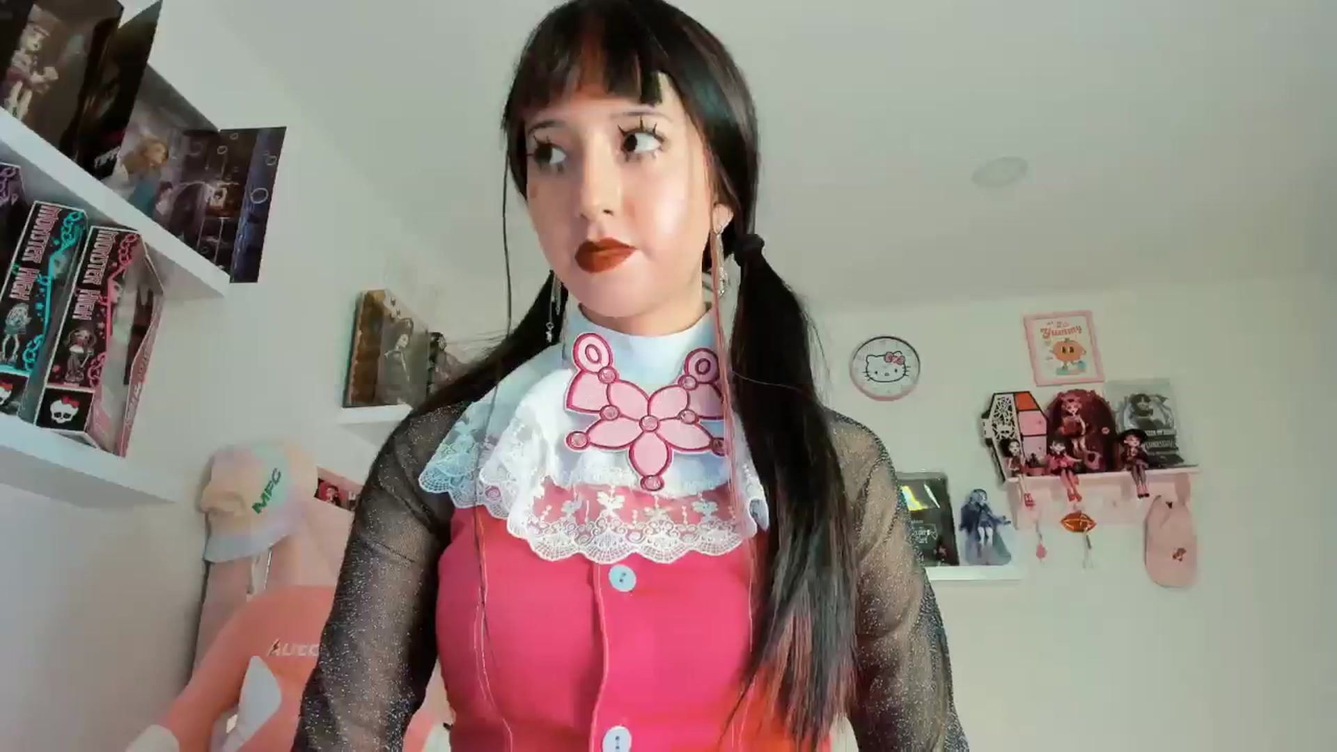 Gallery image thumbnail from Cherrycute666's myfreecams stream on, 11/01/2024, 04:26 image 8 of 20