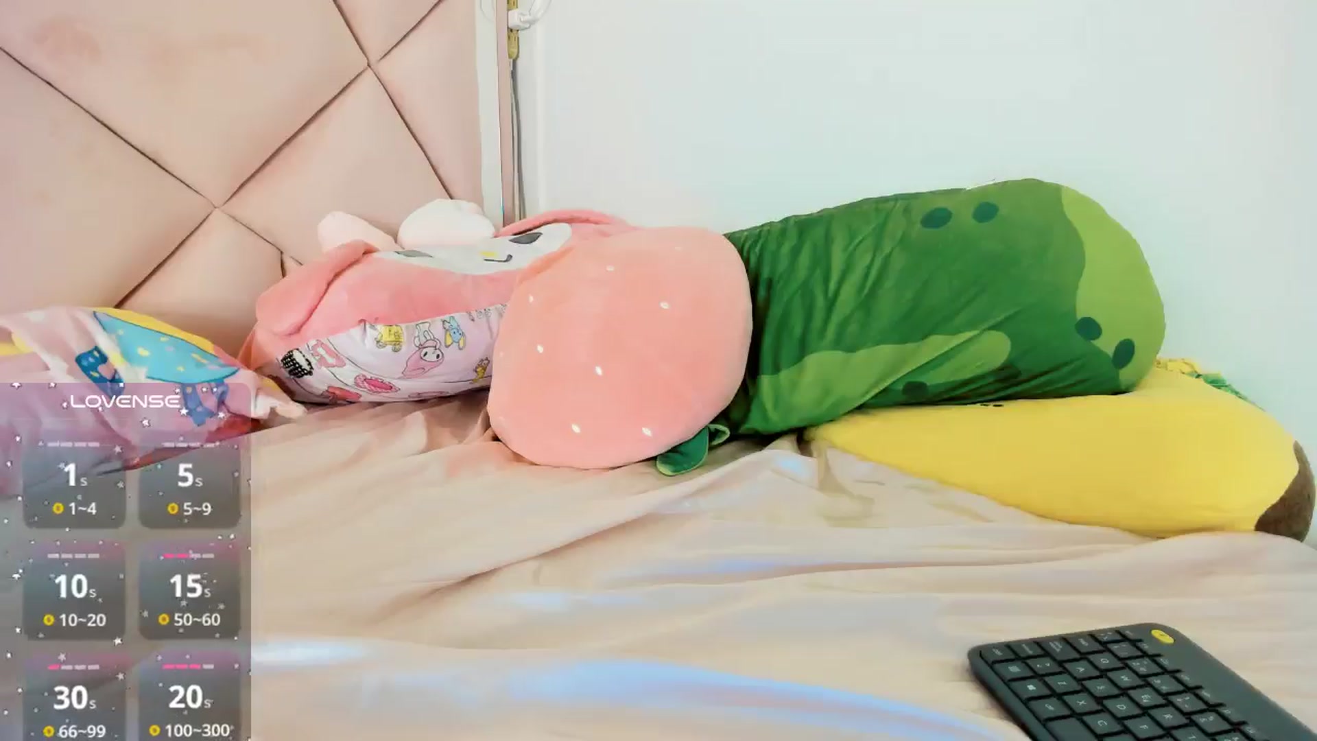 Gallery image thumbnail from Cherrycute666's myfreecams stream on, 11/02/2024, 04:07 image 5 of 20