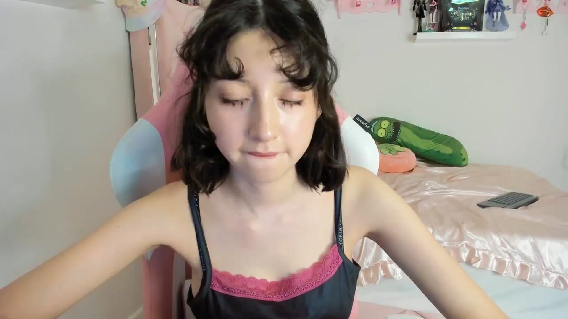 Gallery image thumbnail from Cherrycute666's myfreecams stream on, 11/03/2024, 09:27 image 7 of 20