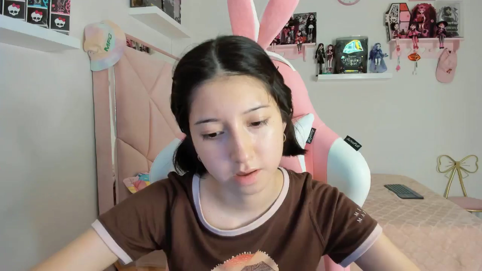 Gallery image thumbnail from Cherrycute666's myfreecams stream on, 11/05/2024, 05:55 image 9 of 20