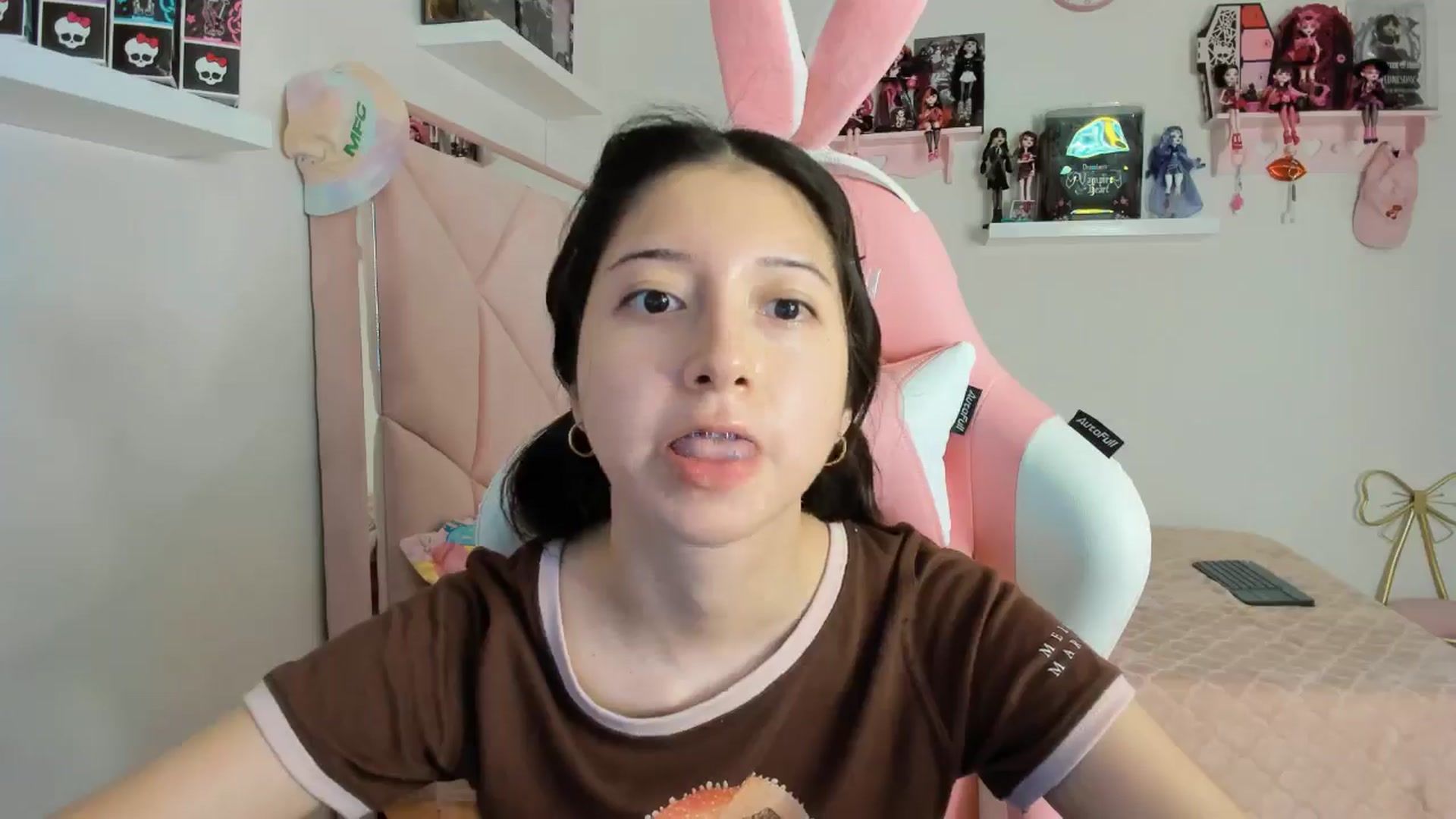 Gallery image thumbnail from Cherrycute666's myfreecams stream on, 11/05/2024, 05:55 image 11 of 20