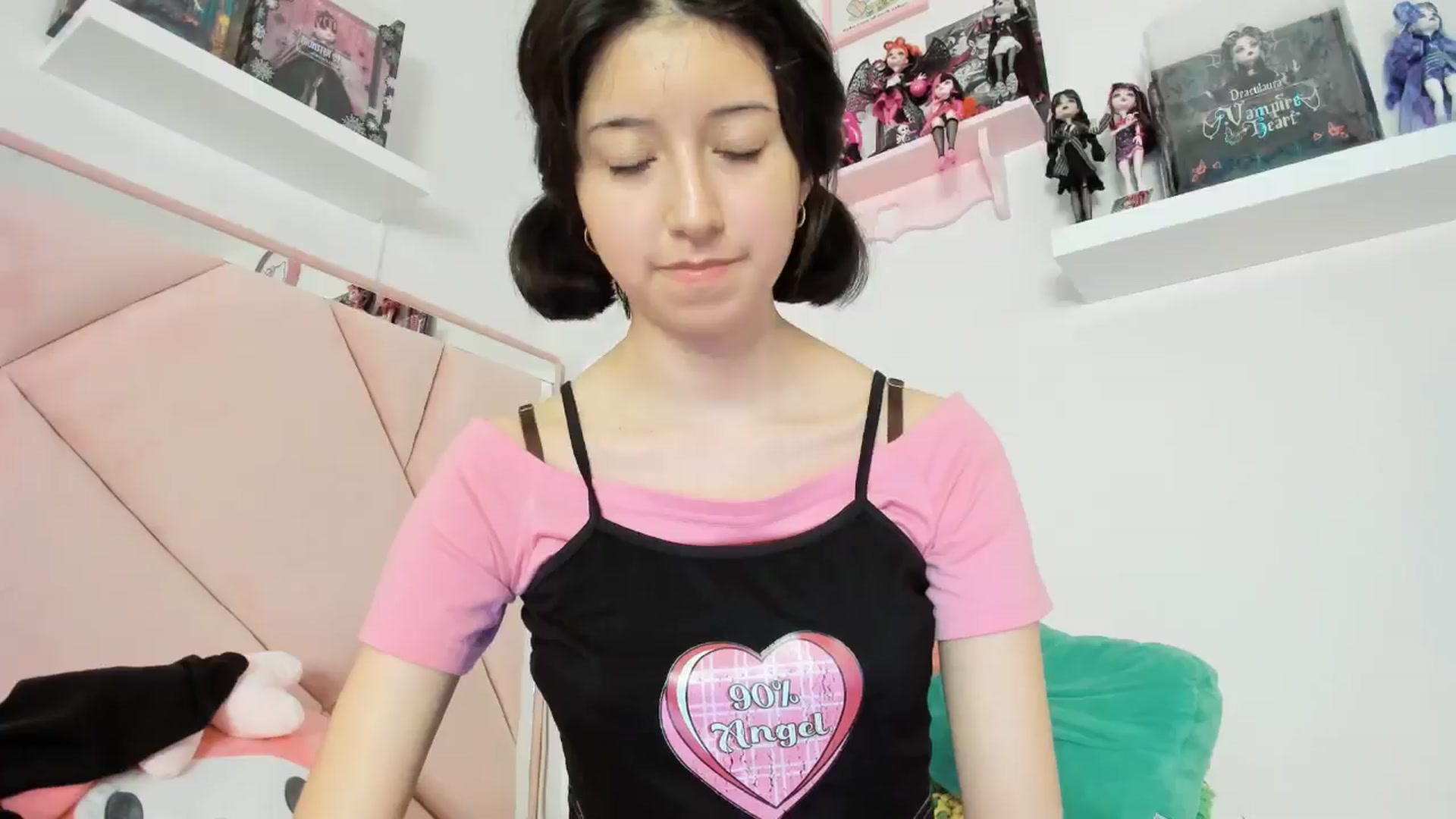 Gallery image thumbnail from Cherrycute666's myfreecams stream on, 11/09/2024, 01:59 image 20 of 20