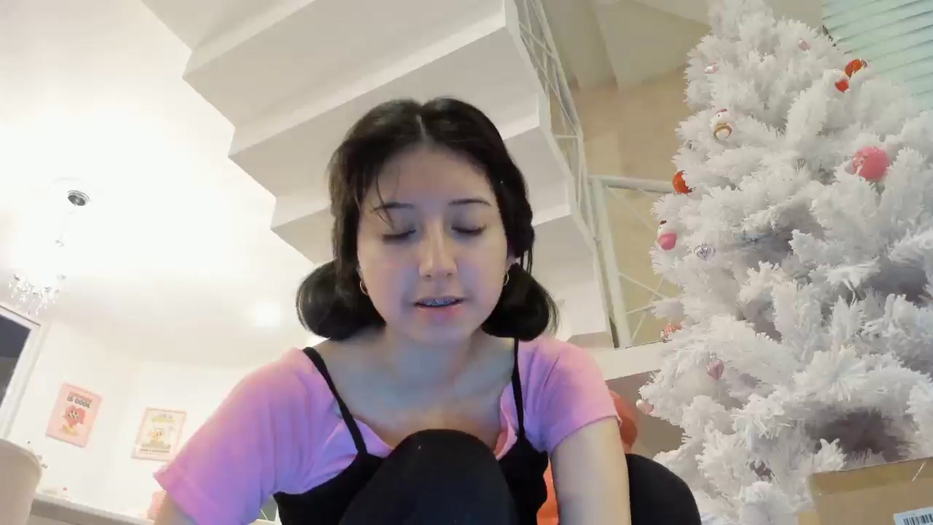 Gallery image thumbnail from Cherrycute666's myfreecams stream on, 11/09/2024, 03:31 image 20 of 20