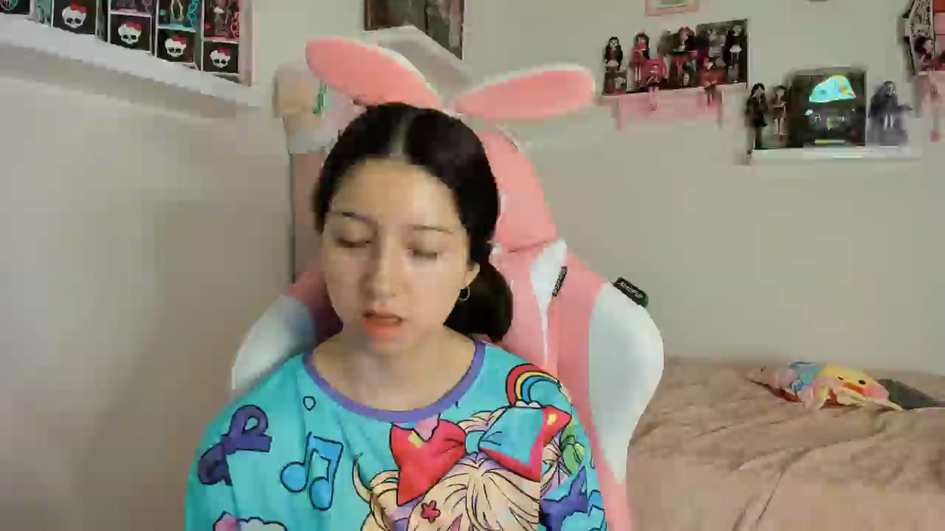 Gallery image thumbnail from Cherrycute666's myfreecams stream on, 11/11/2024, 02:10 image 3 of 20