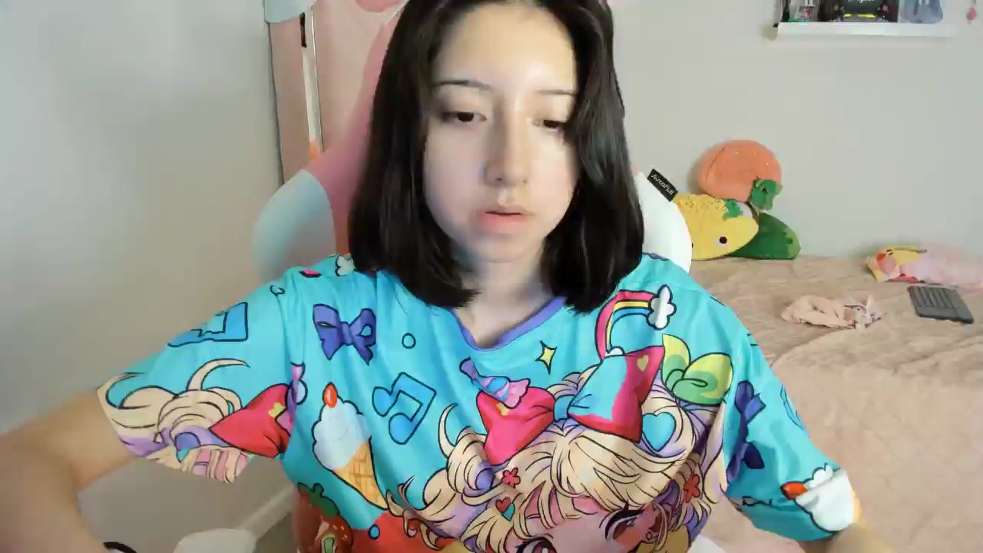 Gallery image thumbnail from Cherrycute666's myfreecams stream on, 11/11/2024, 10:56 image 7 of 20