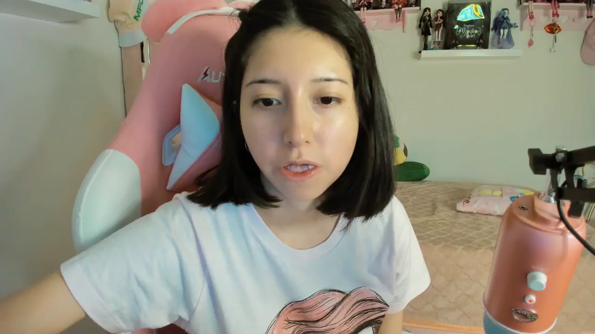 Gallery image thumbnail from Cherrycute666's myfreecams stream on, 11/12/2024, 07:02 image 5 of 20