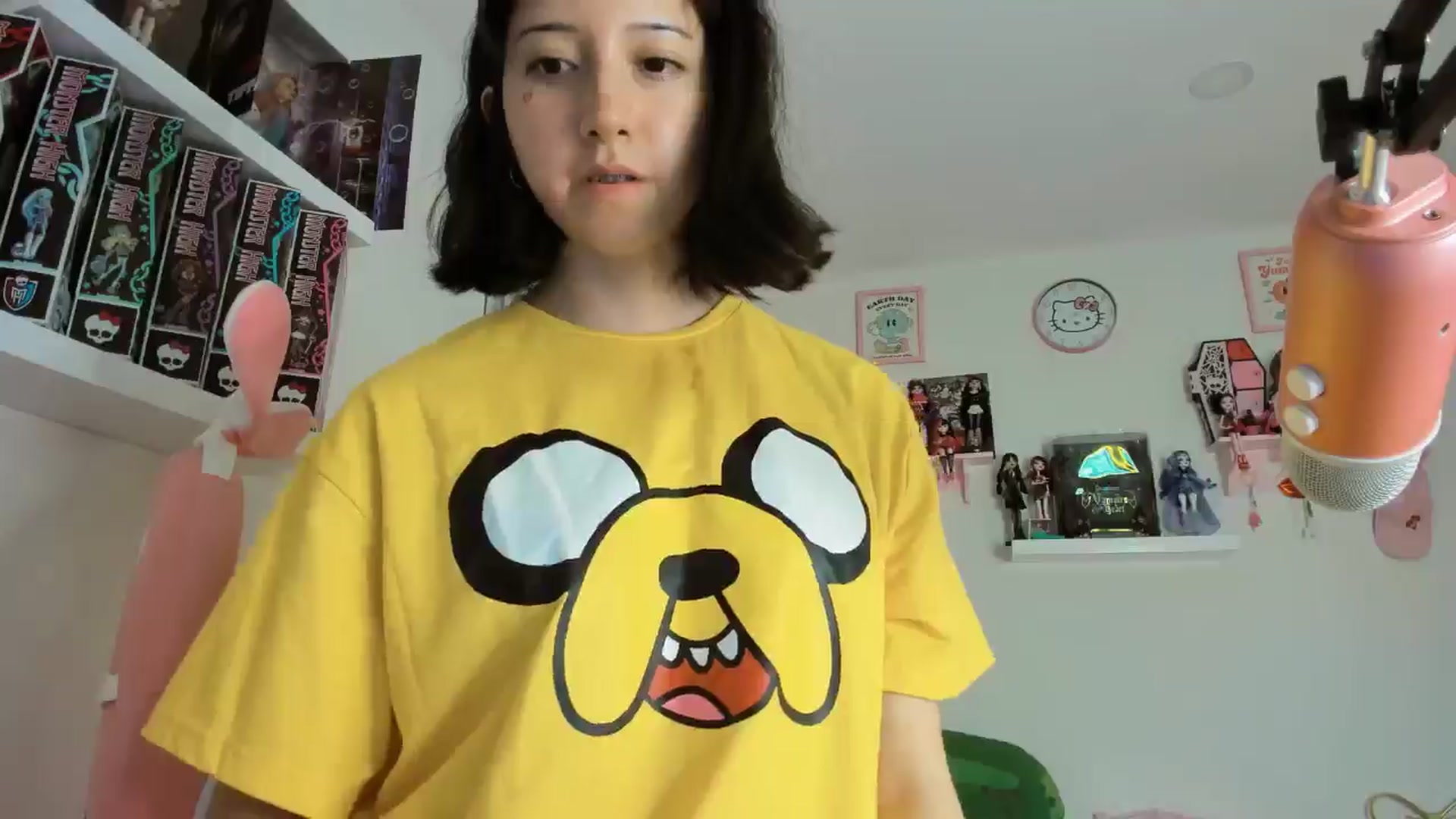 Gallery image thumbnail from Cherrycute666's myfreecams stream on, 11/13/2024, 08:49 image 18 of 20