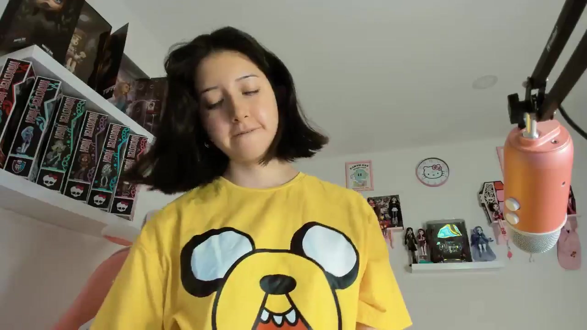 Gallery image thumbnail from Cherrycute666's myfreecams stream on, 11/13/2024, 09:27 image 5 of 20