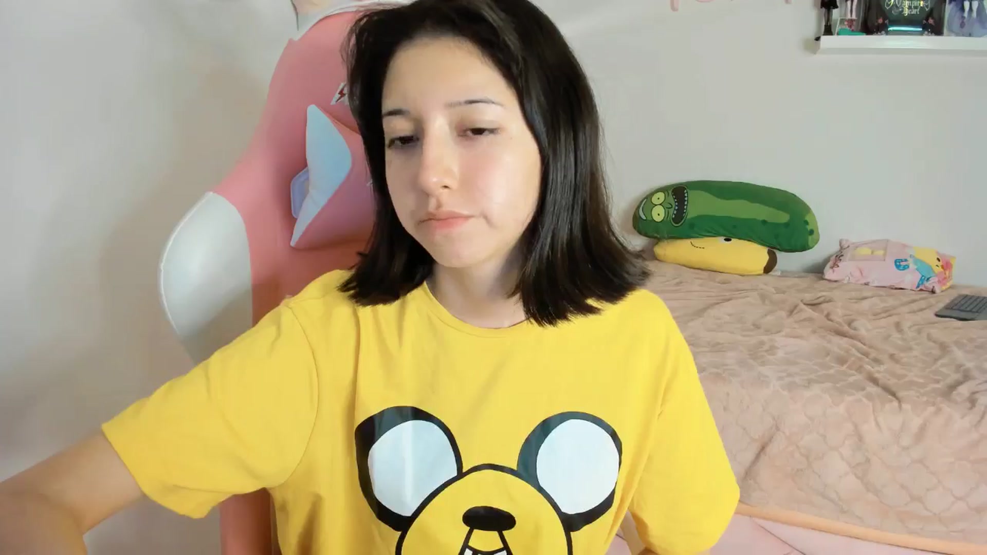 Gallery image thumbnail from Cherrycute666's myfreecams stream on, 11/13/2024, 09:27 image 8 of 20