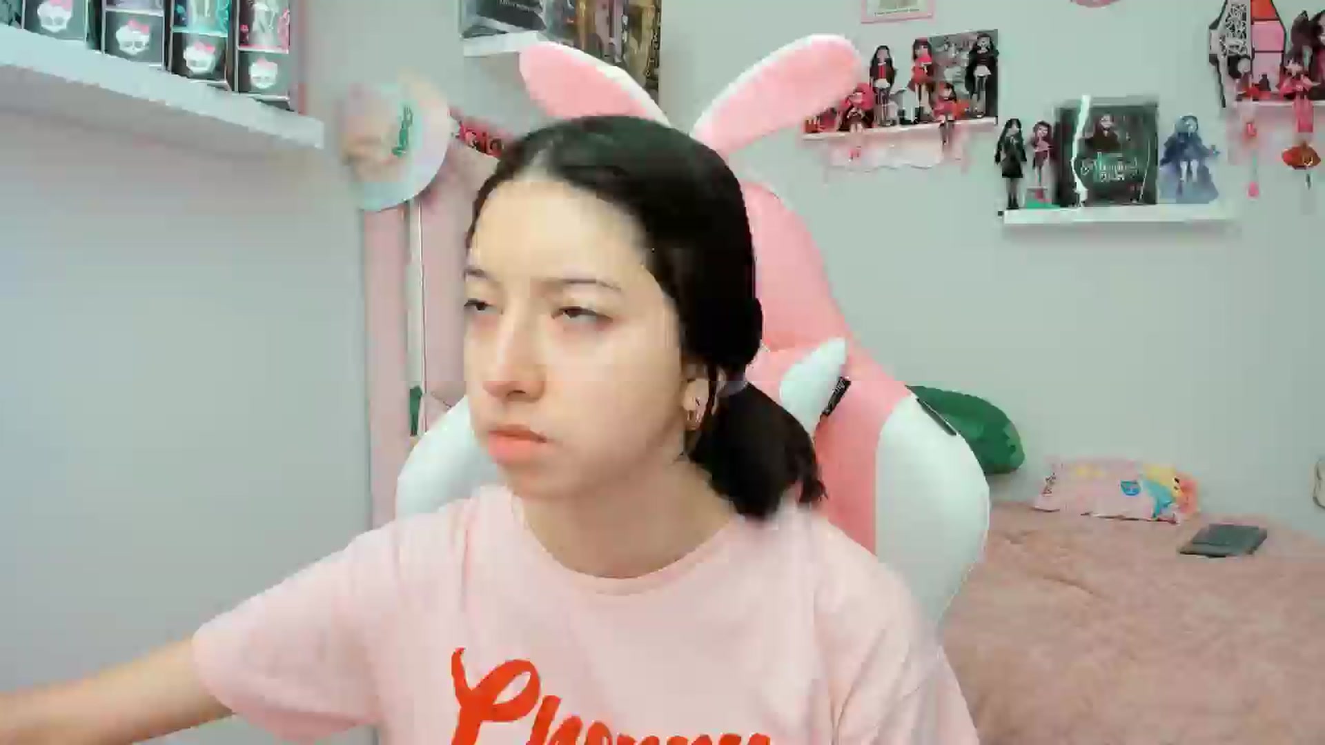 Gallery image thumbnail from Cherrycute666's myfreecams stream on, 11/13/2024, 21:12 image 2 of 20