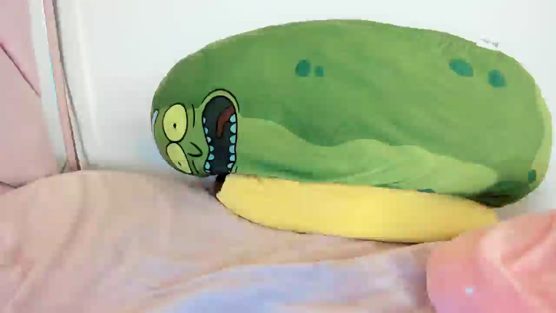 Gallery image thumbnail from Cherrycute666's myfreecams stream on, 11/15/2024, 09:21 image 9 of 20