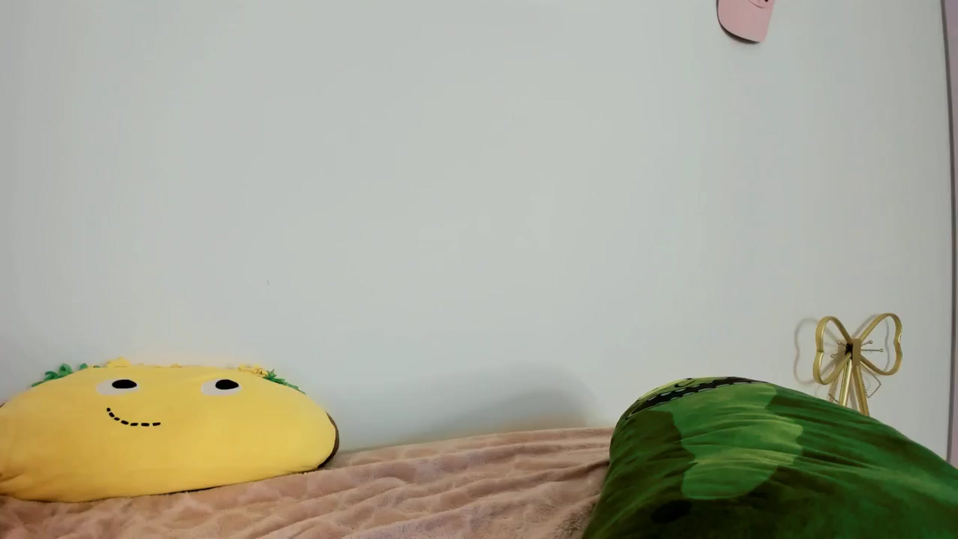 Gallery image thumbnail from Cherrycute666's myfreecams stream on, 11/16/2024, 08:25 image 13 of 20