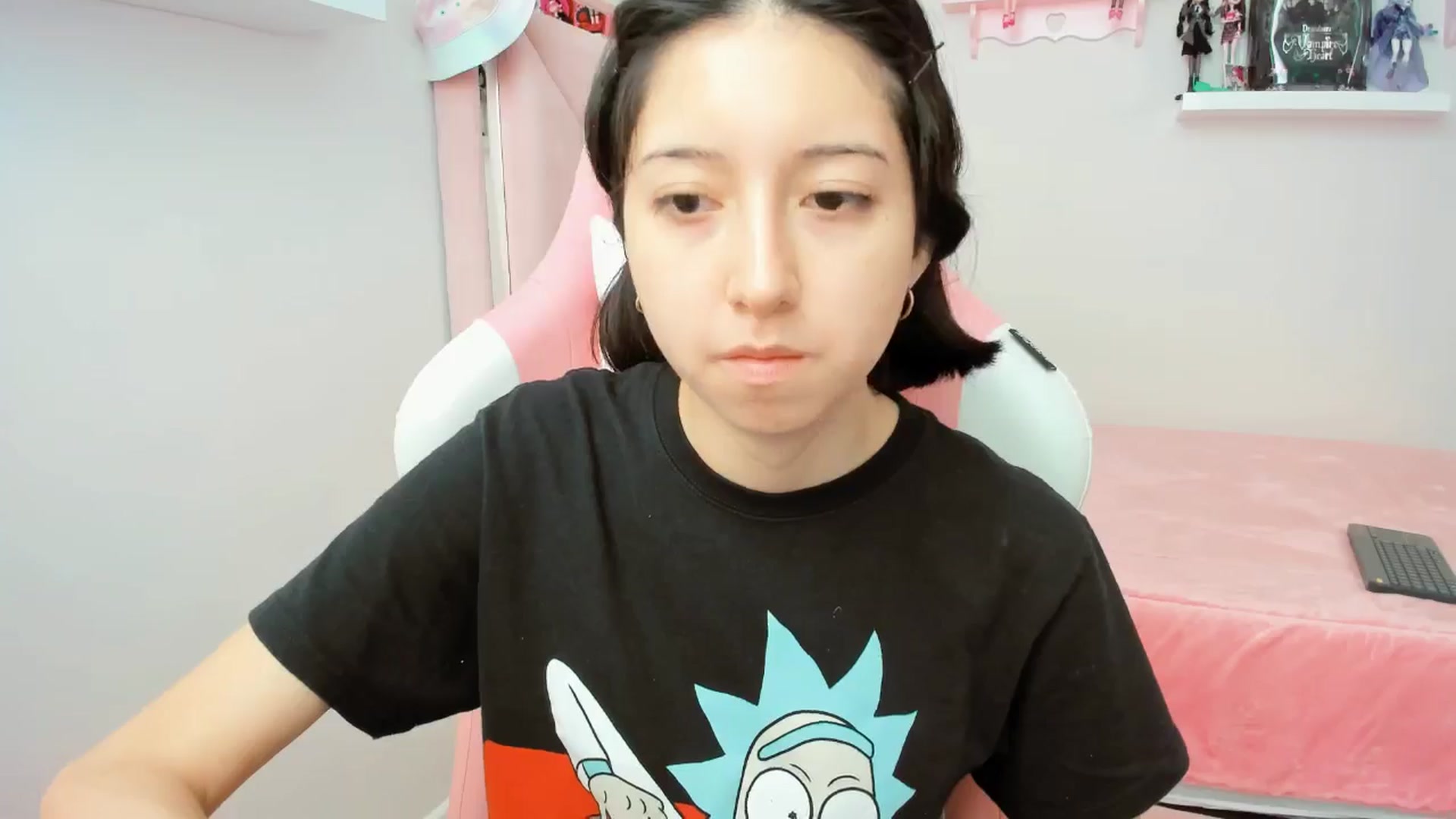 Gallery image thumbnail from Cherrycute666's myfreecams stream on, 11/21/2024, 19:44 image 10 of 20