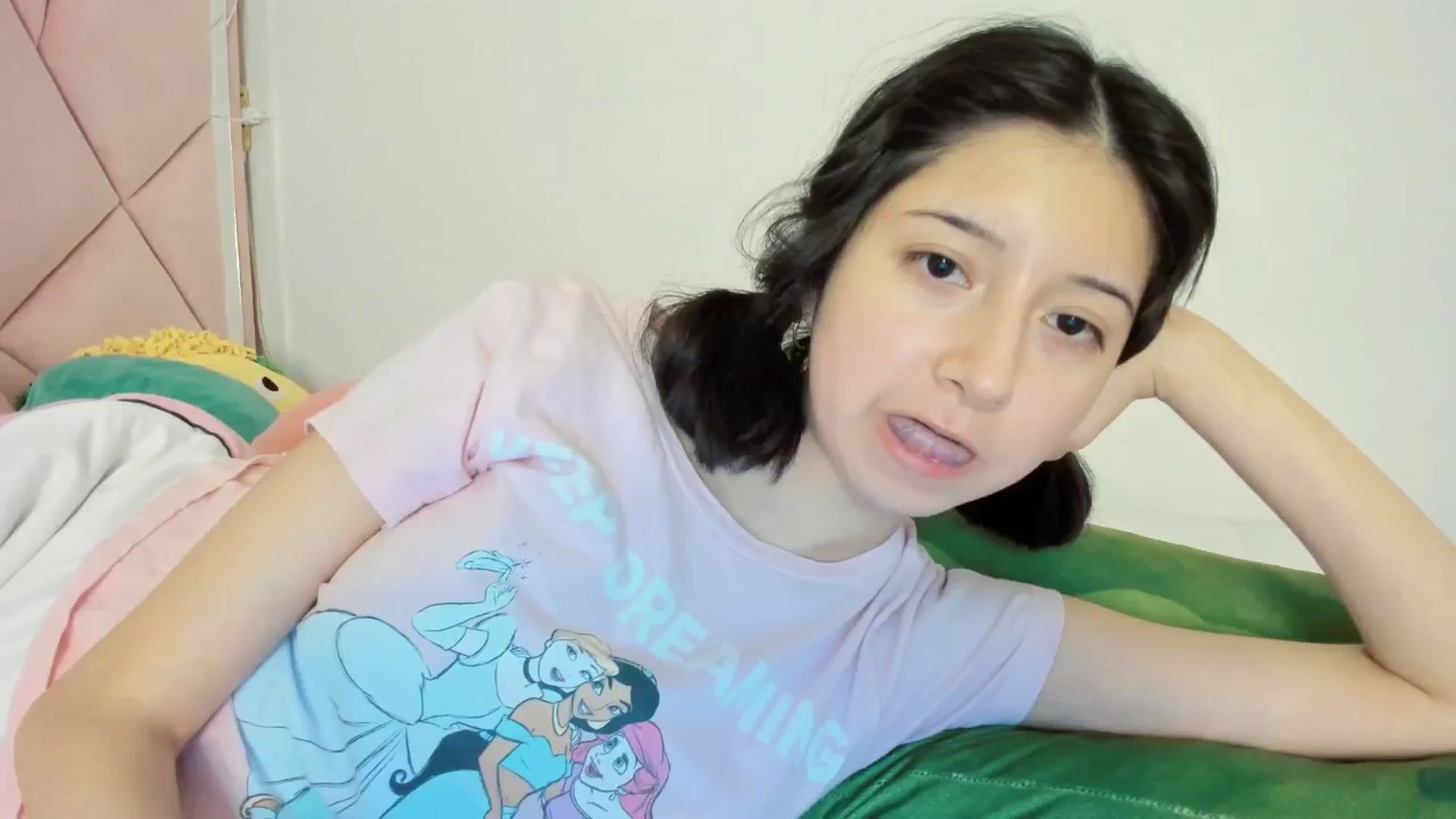 Gallery image thumbnail from Cherrycute666's myfreecams stream on, 11/29/2024, 05:12 image 9 of 20
