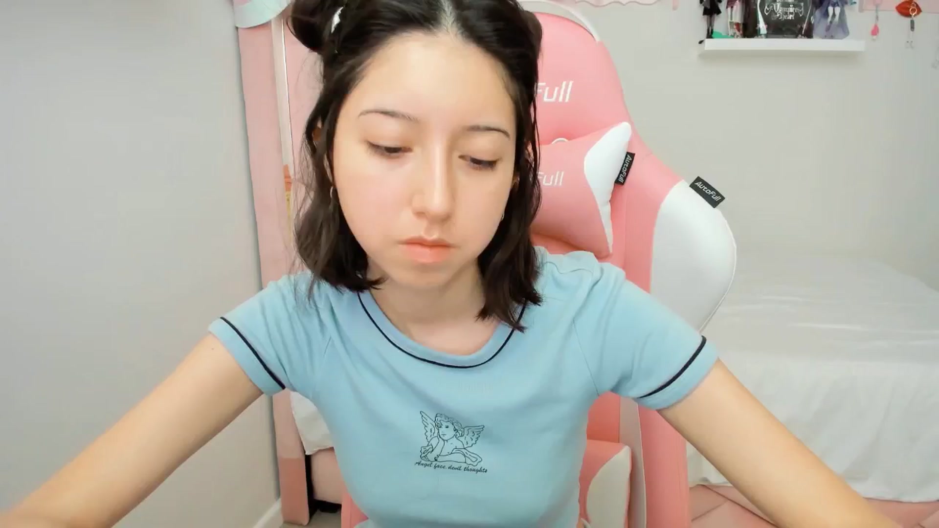 Gallery image thumbnail from Cherrycute666's myfreecams stream on, 11/29/2024, 22:52 image 2 of 20