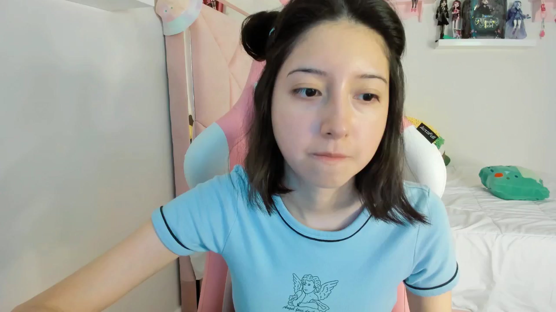 Gallery image thumbnail from Cherrycute666's myfreecams stream on, 11/29/2024, 23:52 image 4 of 20